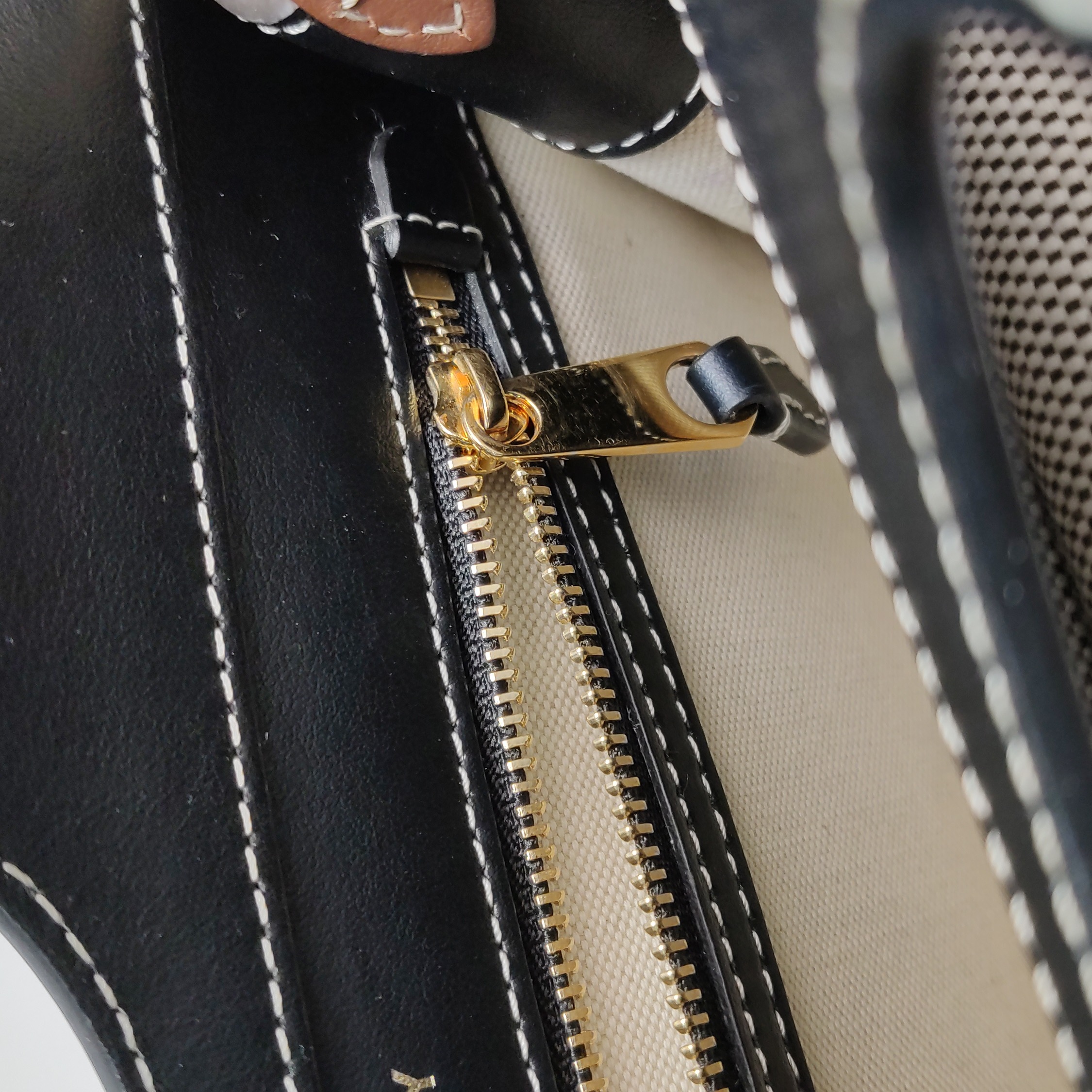 Burberry Logo Pocket Tote Canvas with Leather Mini — photo 9 of 14