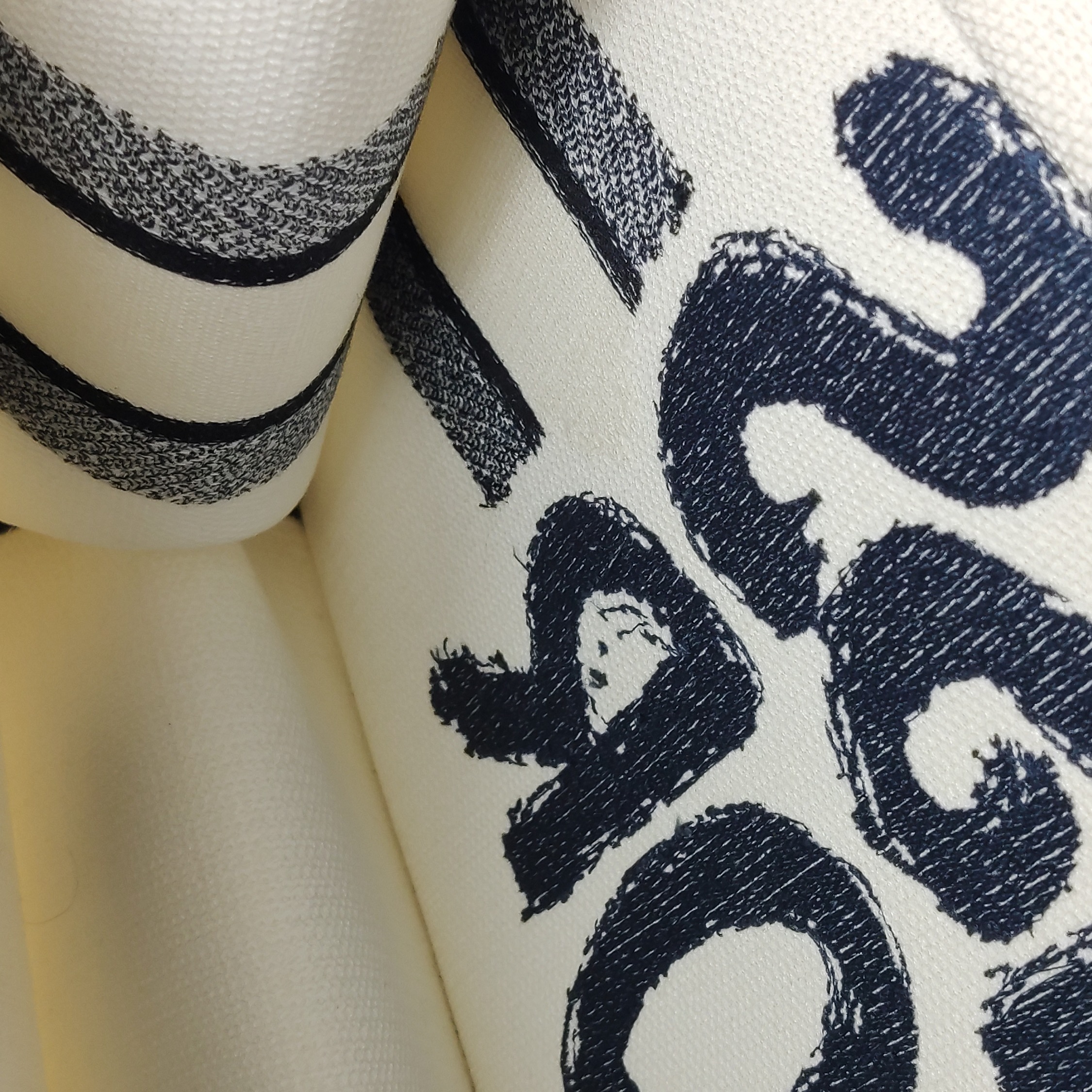 Christian Dior Book Tote Embroidered Canvas Medium — photo 10 of 21