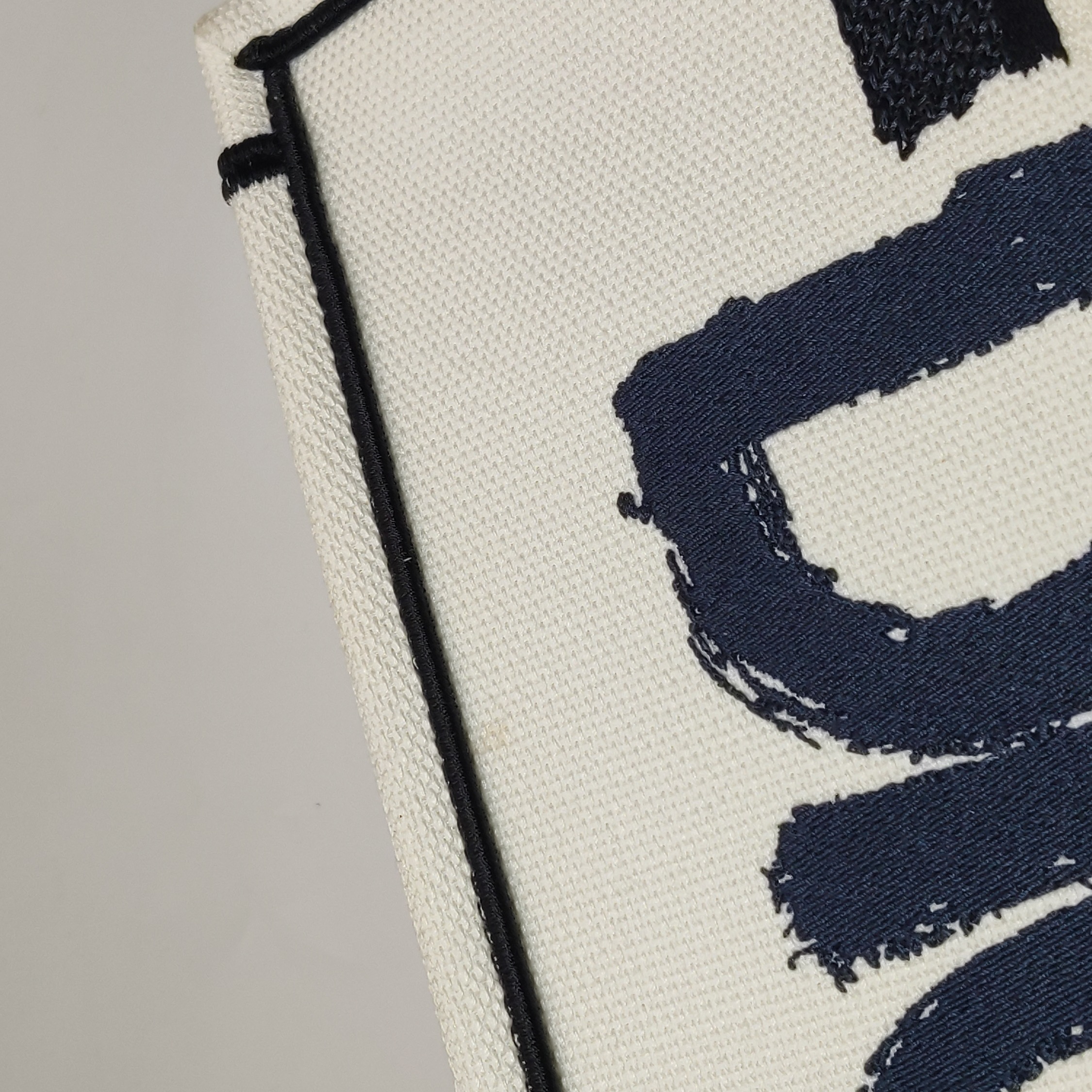Christian Dior Book Tote Embroidered Canvas Medium — photo 19 of 21