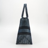 Christian Dior Book Tote Embroidered Canvas Medium — thumbnail 3