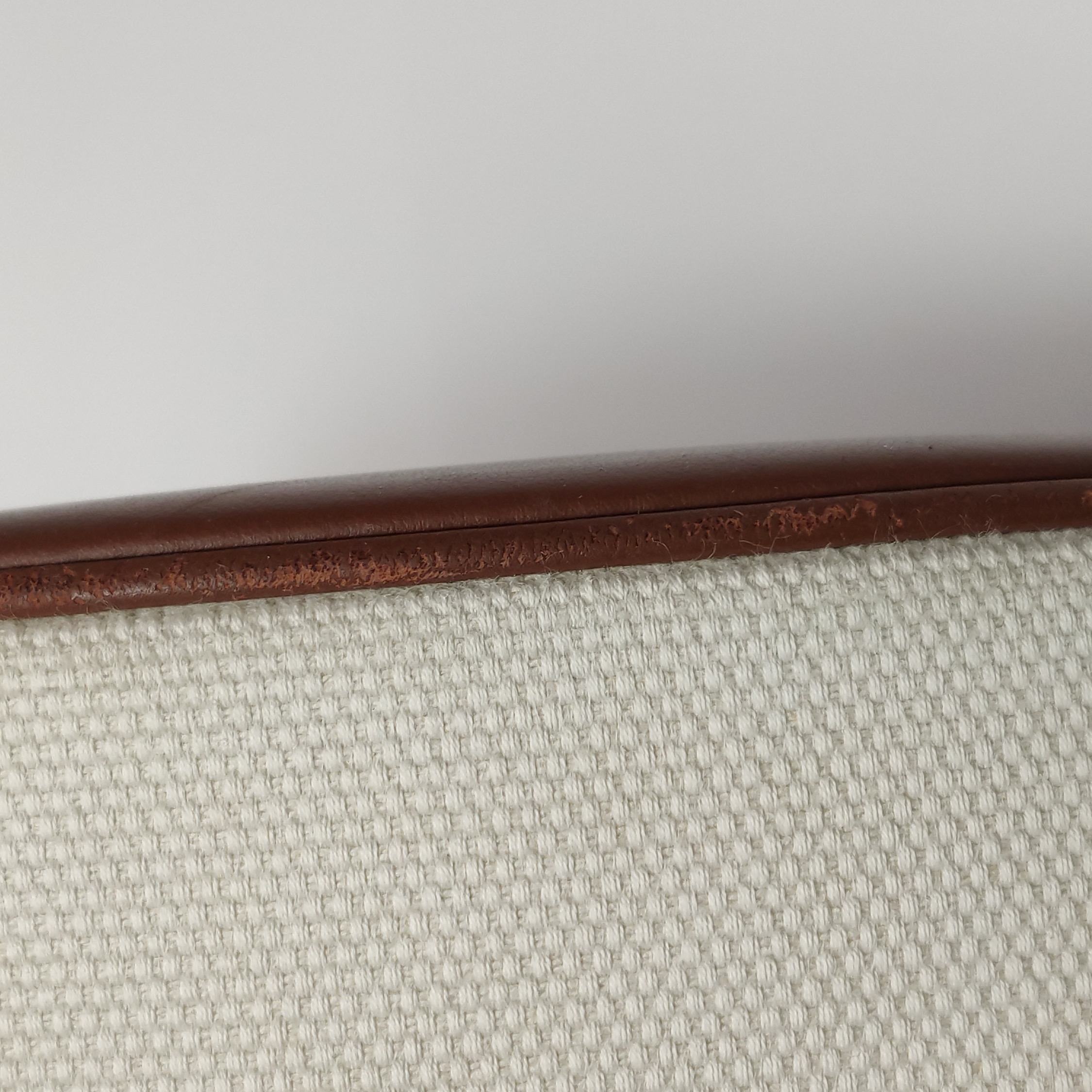 Burberry Logo Title Pocket Crossbody Bag Canvas and Leather — photo 23 of 23