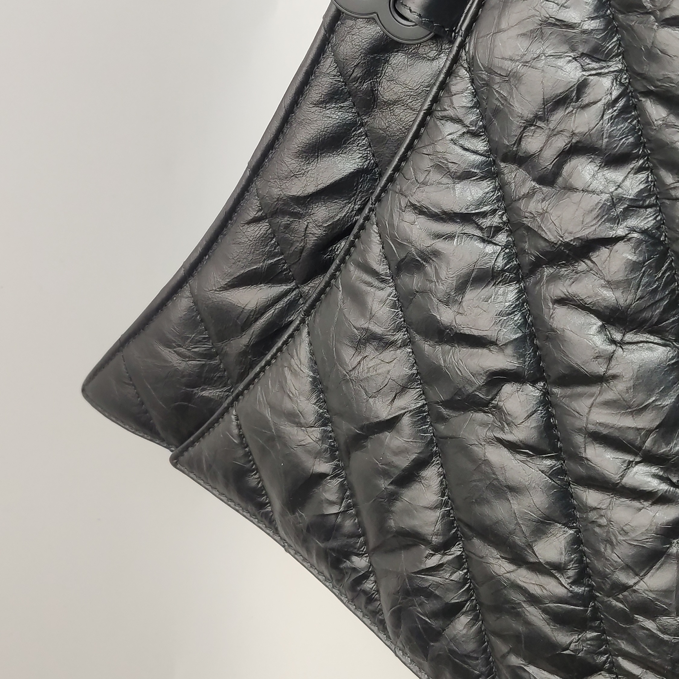 Balenciaga Crush Chain Flap Bag Quilted Crushed Calfskin Large — photo 13 of 16