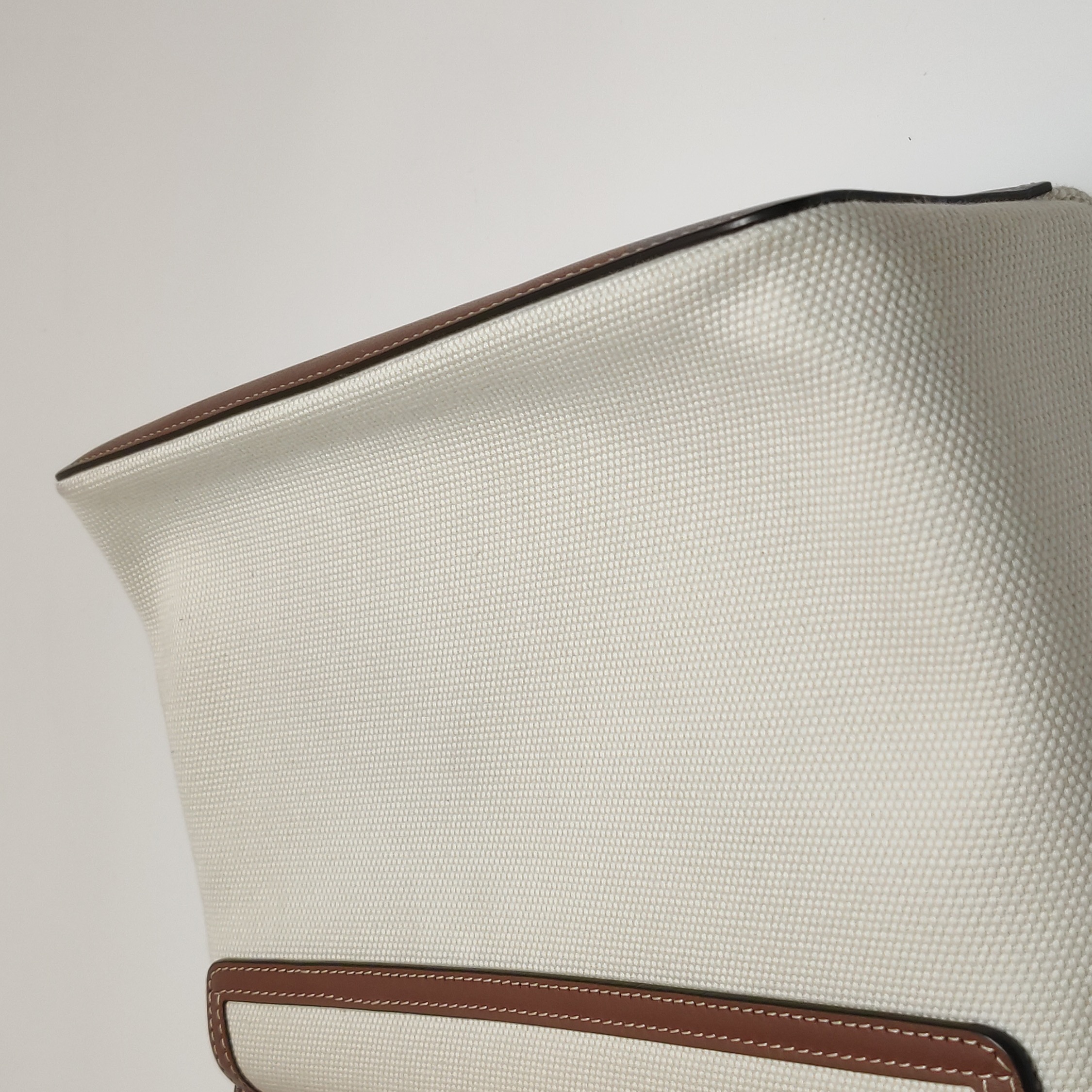 Burberry Note Crossbody Bag Canvas with Leather Medium — photo 15 of 19