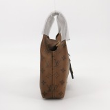 Louis Vuitton(LV) Atlantis Handbag Reverse Monogram Canvas BB — thumbnail 5