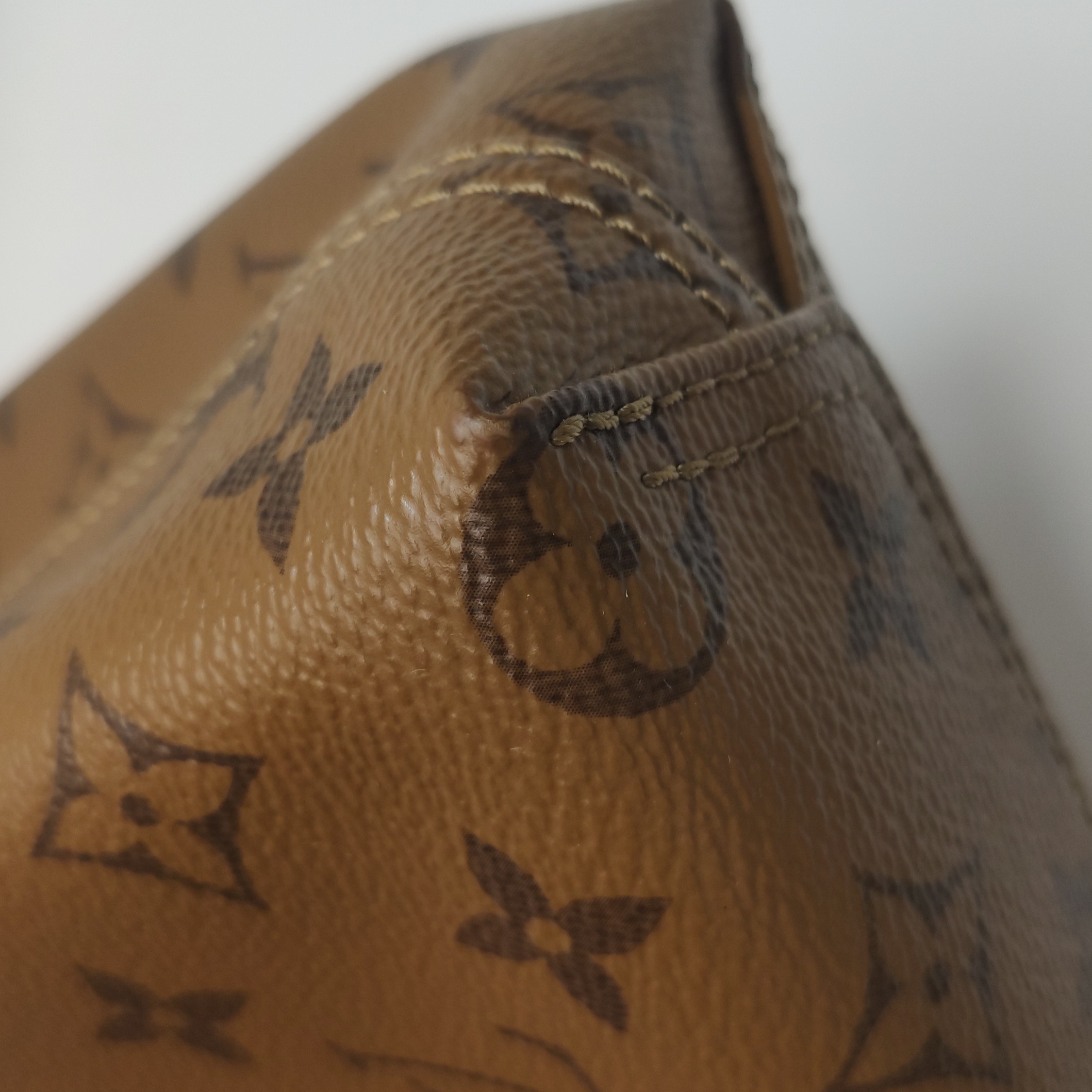 Louis Vuitton(LV) Atlantis Handbag Reverse Monogram Canvas BB — photo 11 of 12