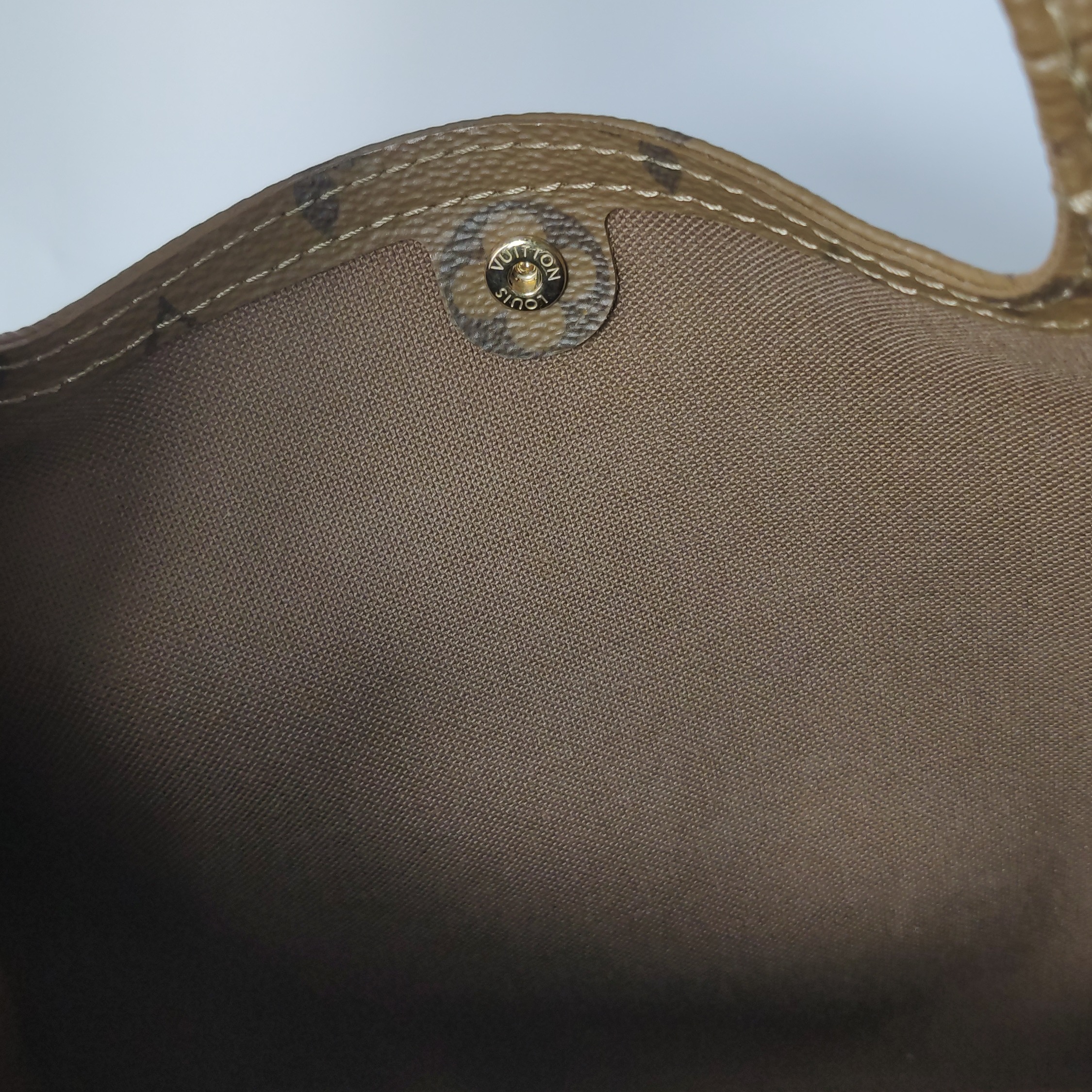 Louis Vuitton(LV) Atlantis Handbag Reverse Monogram Canvas BB — photo 9 of 16