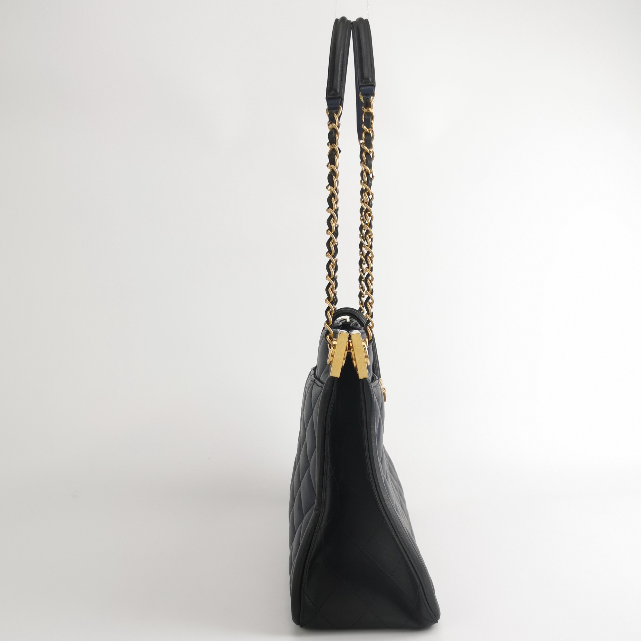 Chanel Grand Shopping Tote Quilted Caviar — photo 4 of 23