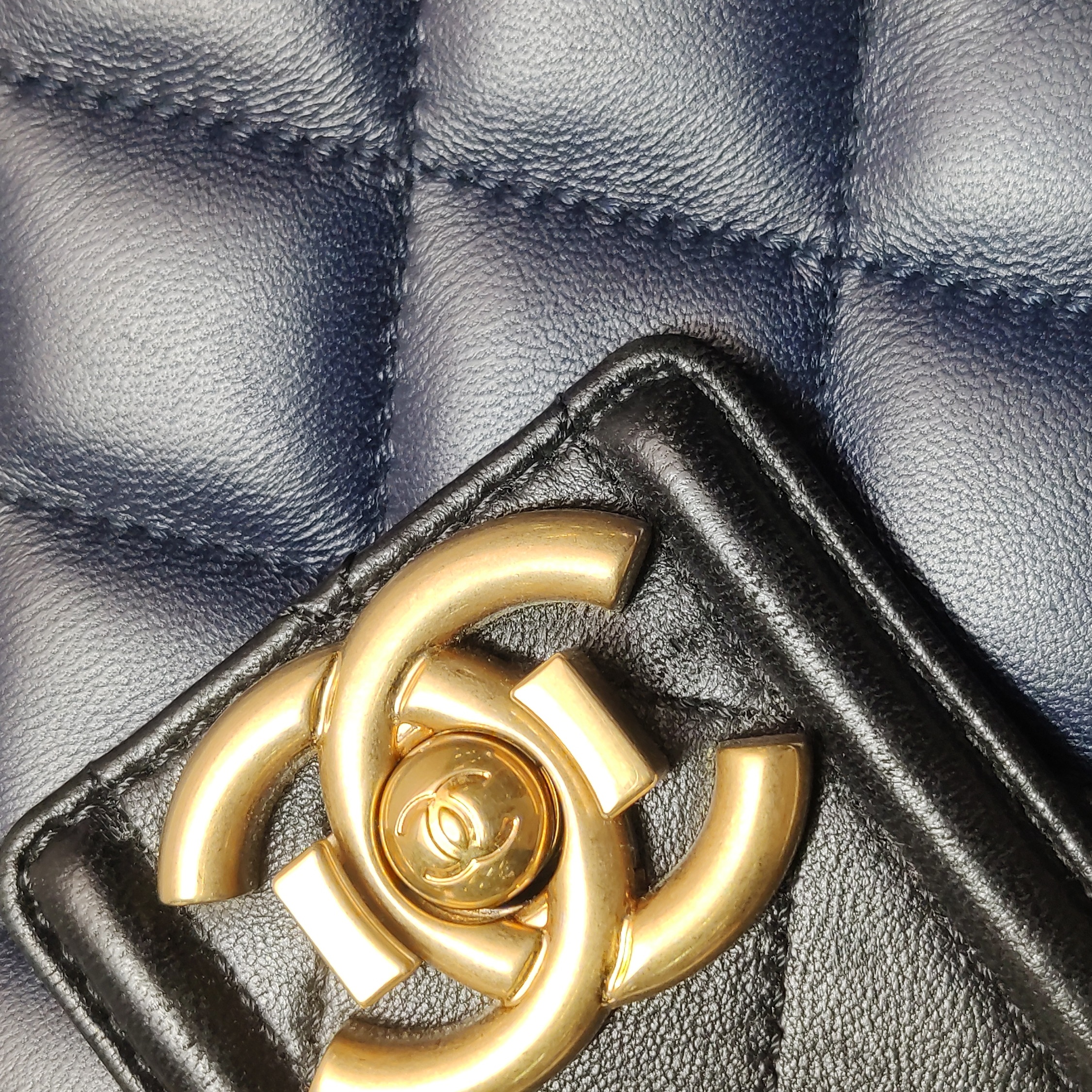 Chanel Grand Shopping Tote Quilted Caviar — photo 9 of 23
