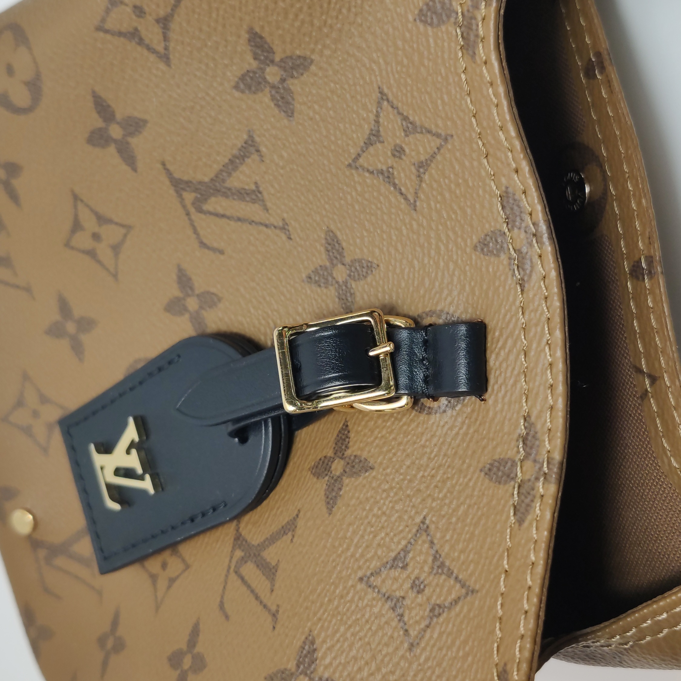 Louis Vuitton(LV) Atlantis Handbag Reverse Monogram Canvas BB — photo 8 of 14