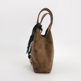 Louis Vuitton(LV) Atlantis Handbag Reverse Monogram Canvas BB — thumbnail 5