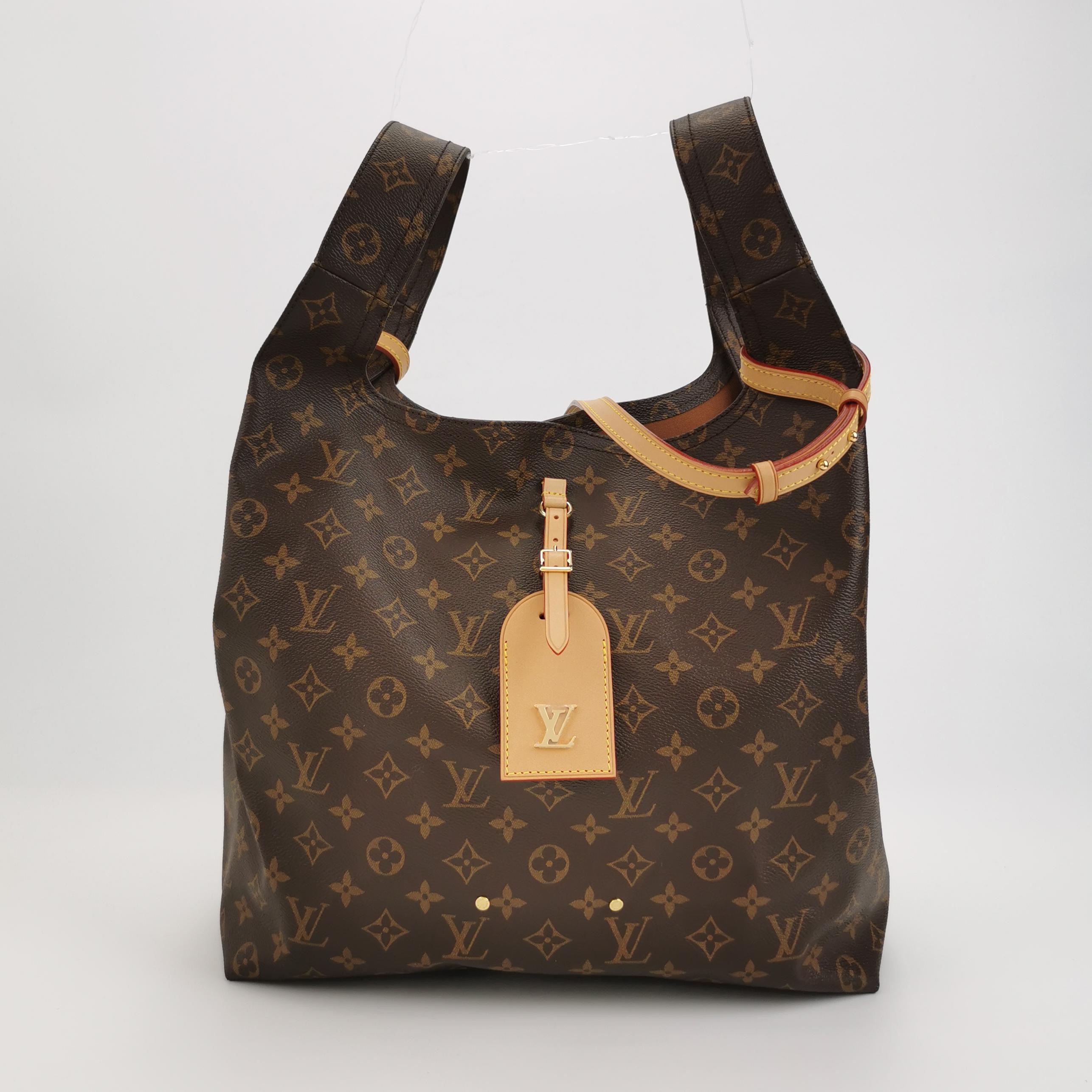 Louis Vuitton(LV) Atlantis Handbag Monogram Canvas GM — photo 6 of 15