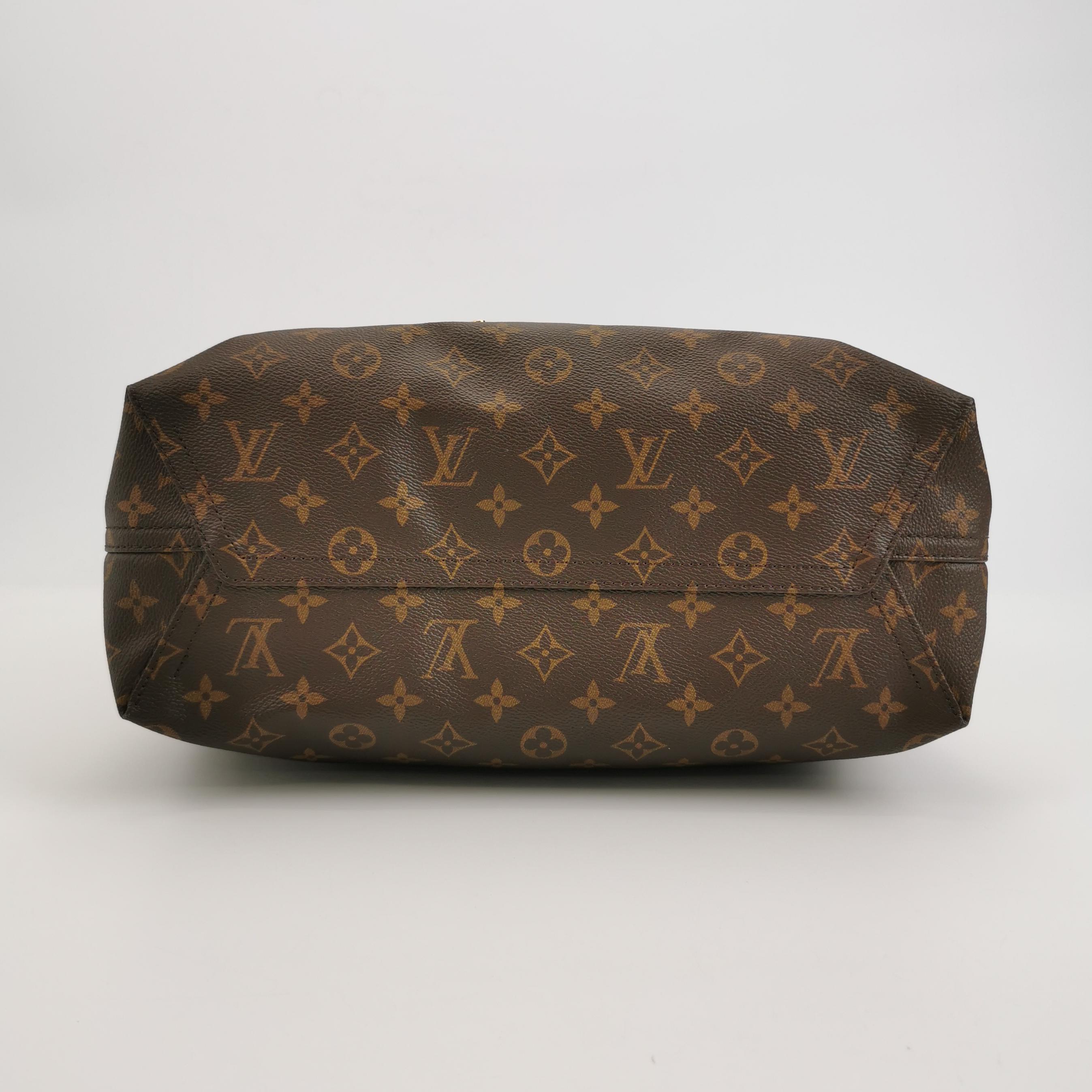 Louis Vuitton(LV) Atlantis Handbag Monogram Canvas GM — photo 7 of 15