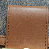 Louis Vuitton(LV) Dauphine Shoulder Bag Reverse Monogram Canvas MM — thumbnail 21