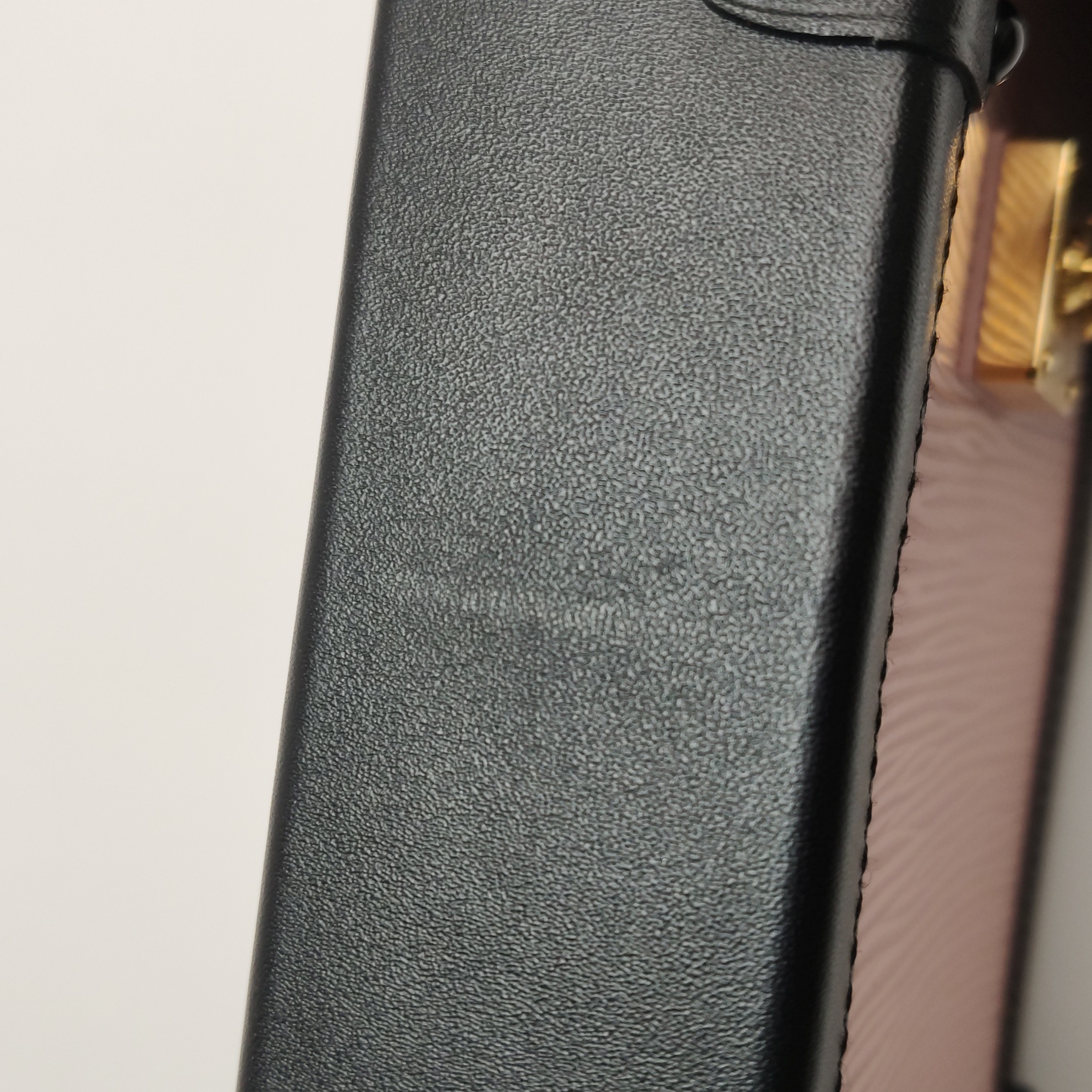 Louis Vuitton(LV) Vertical Trunk Pochette Epi Leather — photo 14 of 16