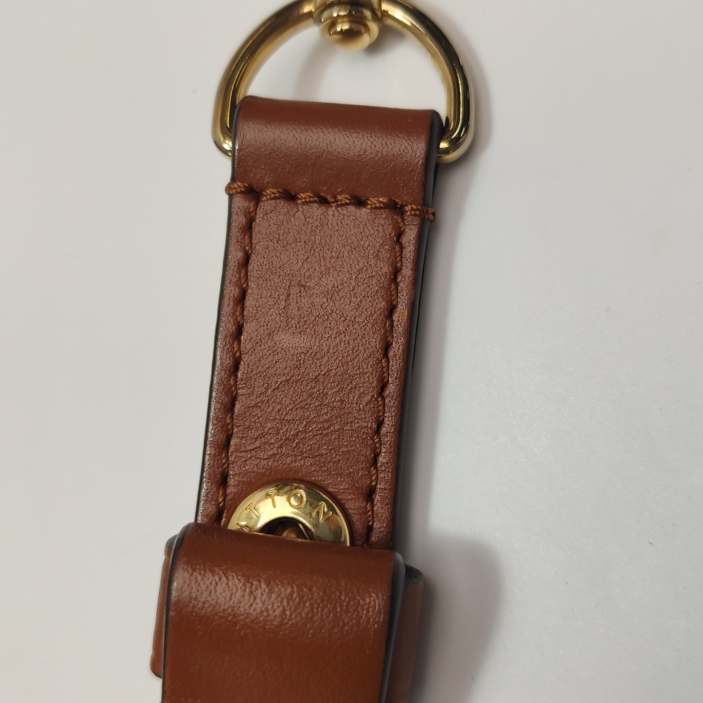Louis Vuitton(LV) Dauphine Shoulder Bag Reverse Monogram Canvas MM — photo 12 of 23