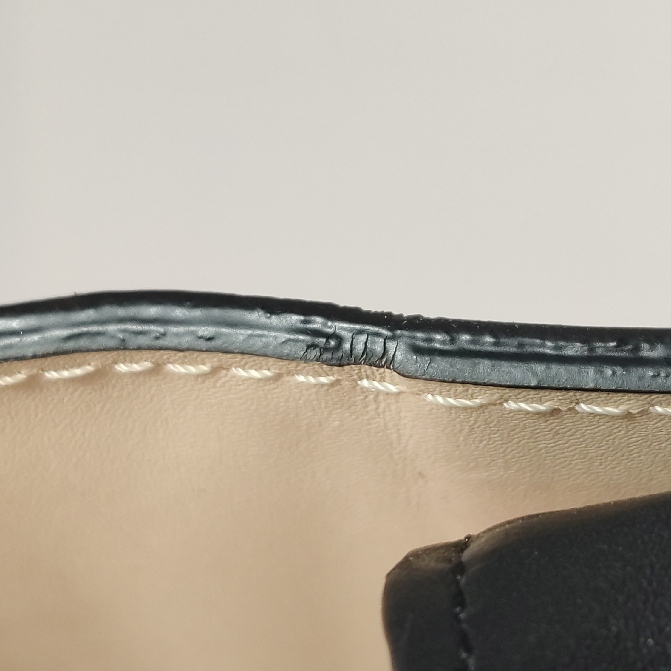 Louis Vuitton(LV) Vertical Trunk Pochette Epi Leather — photo 14 of 14