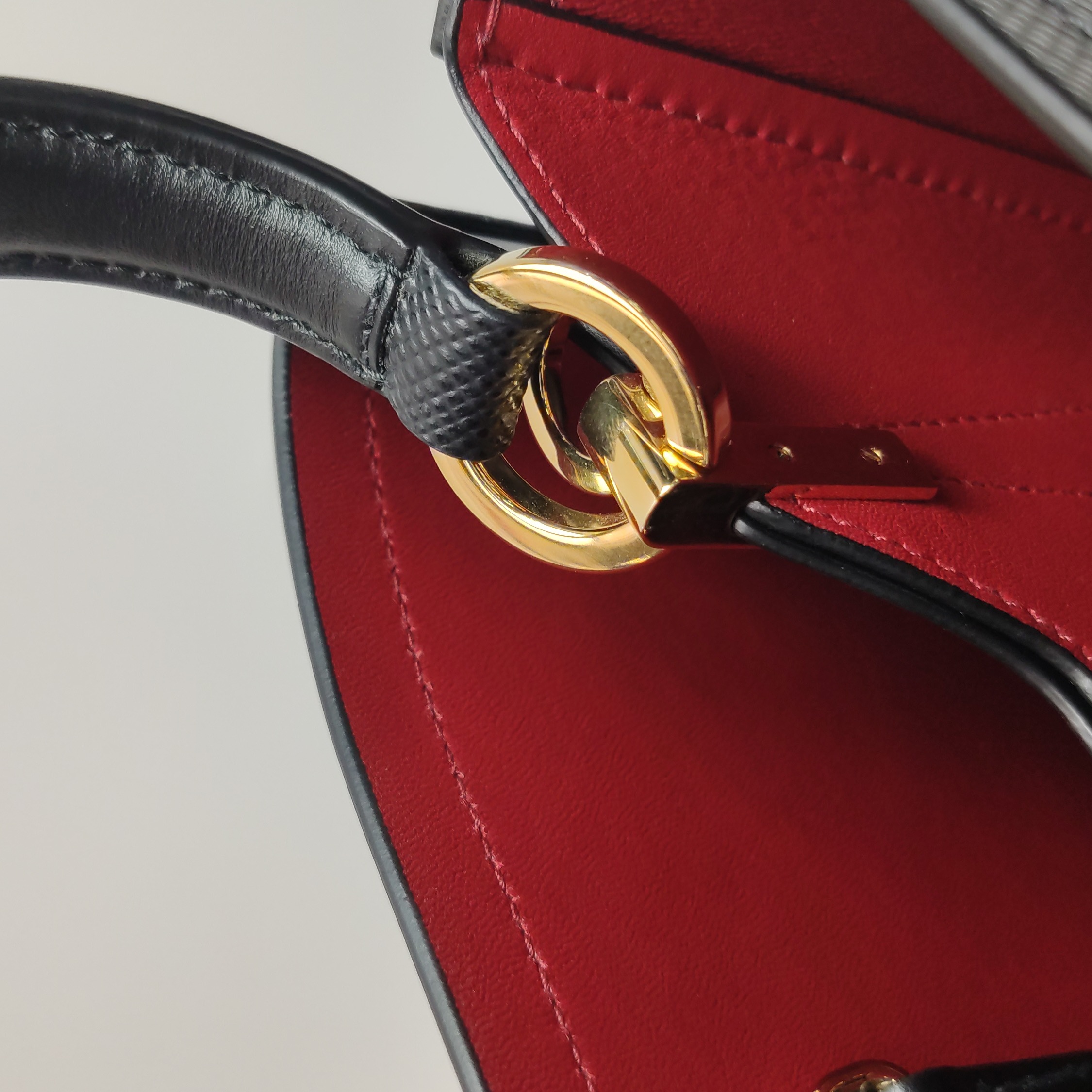 Prada Panier Bucket Bag Saffiano Leather Medium — photo 9 of 16