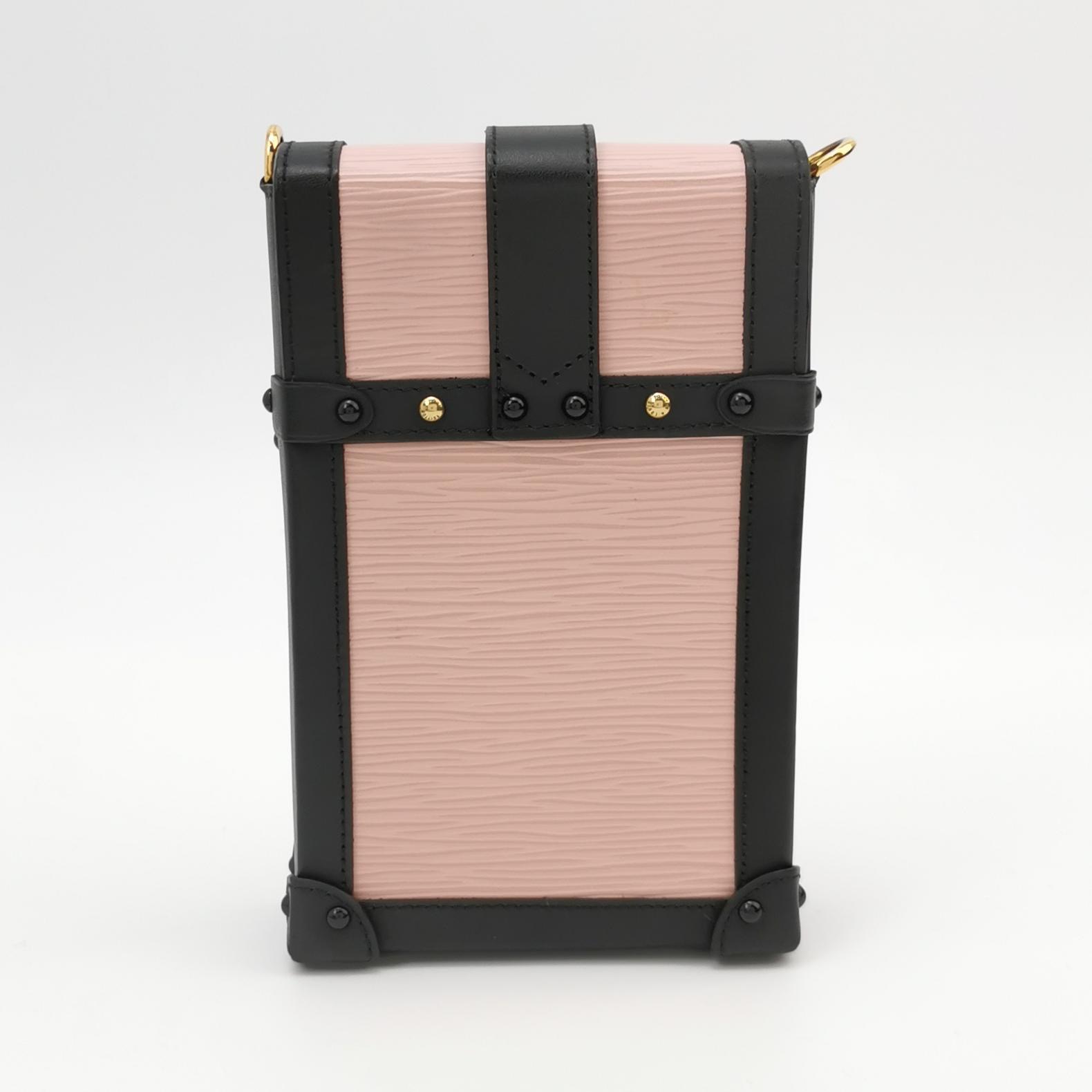 Louis Vuitton(LV) Vertical Trunk Pochette Epi Leather — photo 3 of 13