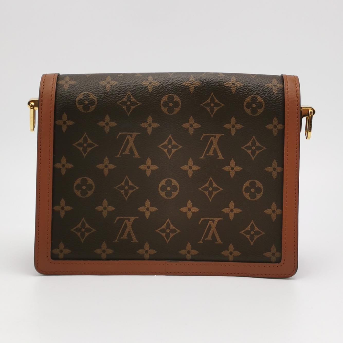 Louis Vuitton(LV) Dauphine Shoulder Bag Reverse Monogram Canvas MM — photo 5 of 23