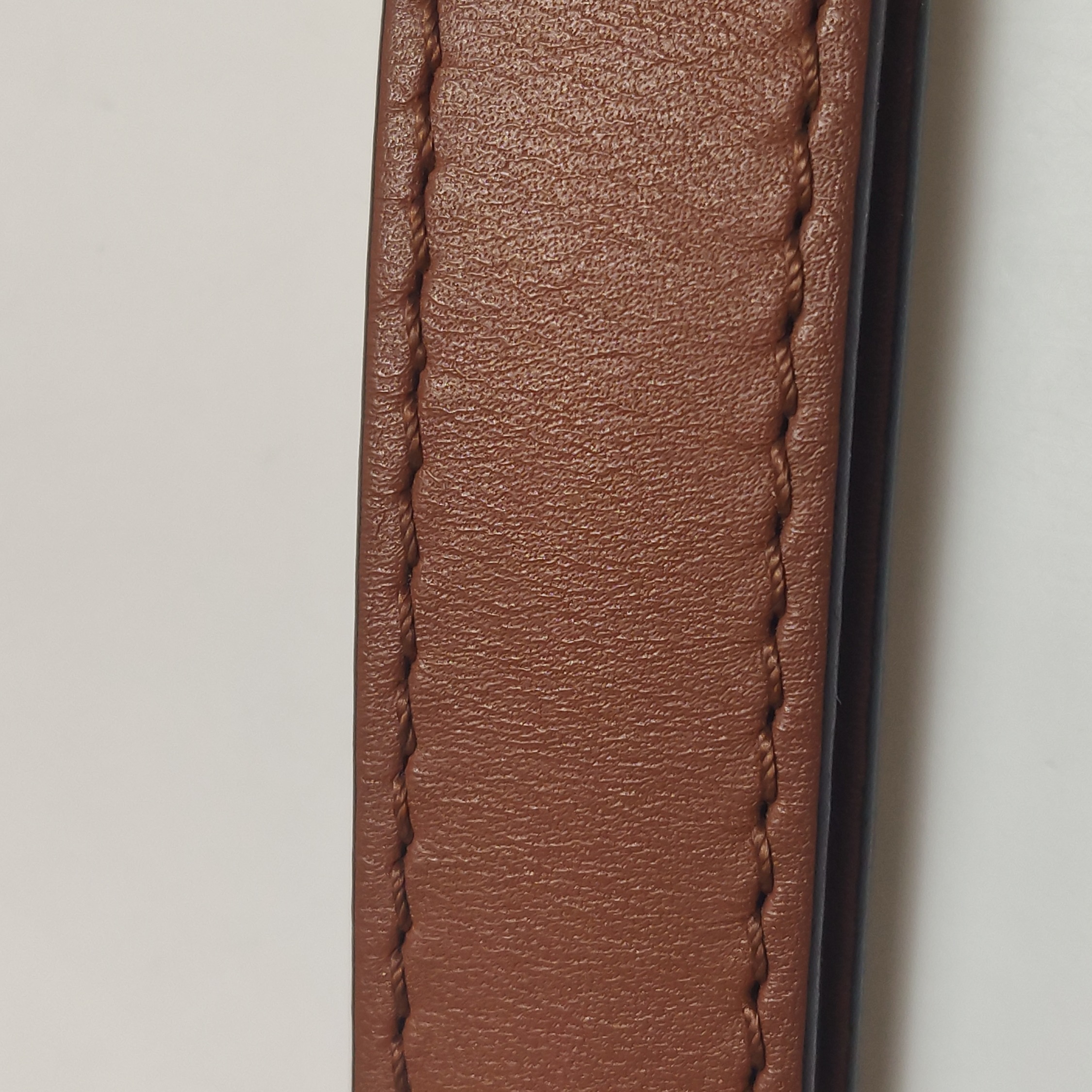 Louis Vuitton(LV) Dauphine Shoulder Bag Reverse Monogram Canvas MM — photo 16 of 23