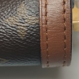 Louis Vuitton(LV) Dauphine Shoulder Bag Reverse Monogram Canvas MM — thumbnail 18