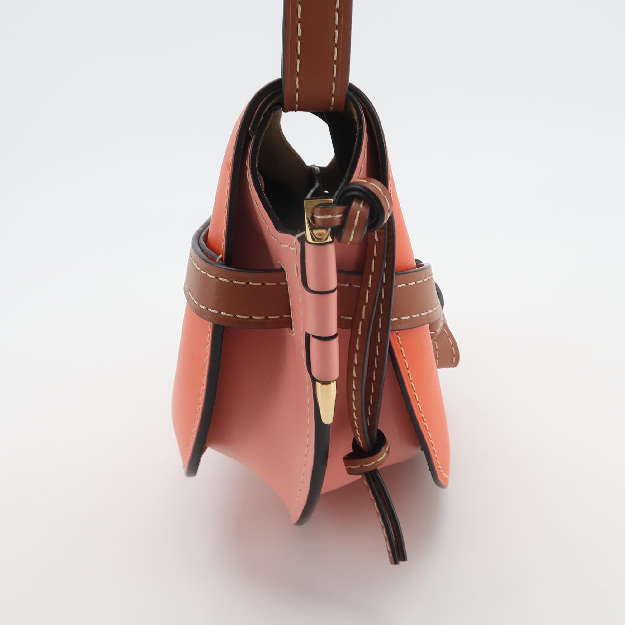 Loewe Gate Shoulder Bag Leather Small — photo 4 of 21