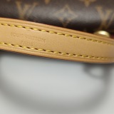 Louis Vuitton(LV) Cluny Top Handle Bag Monogram Canvas BB — thumbnail 15