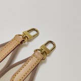 Louis Vuitton(LV) Cluny Top Handle NM Bag Monogram Canvas Mini — thumbnail 12
