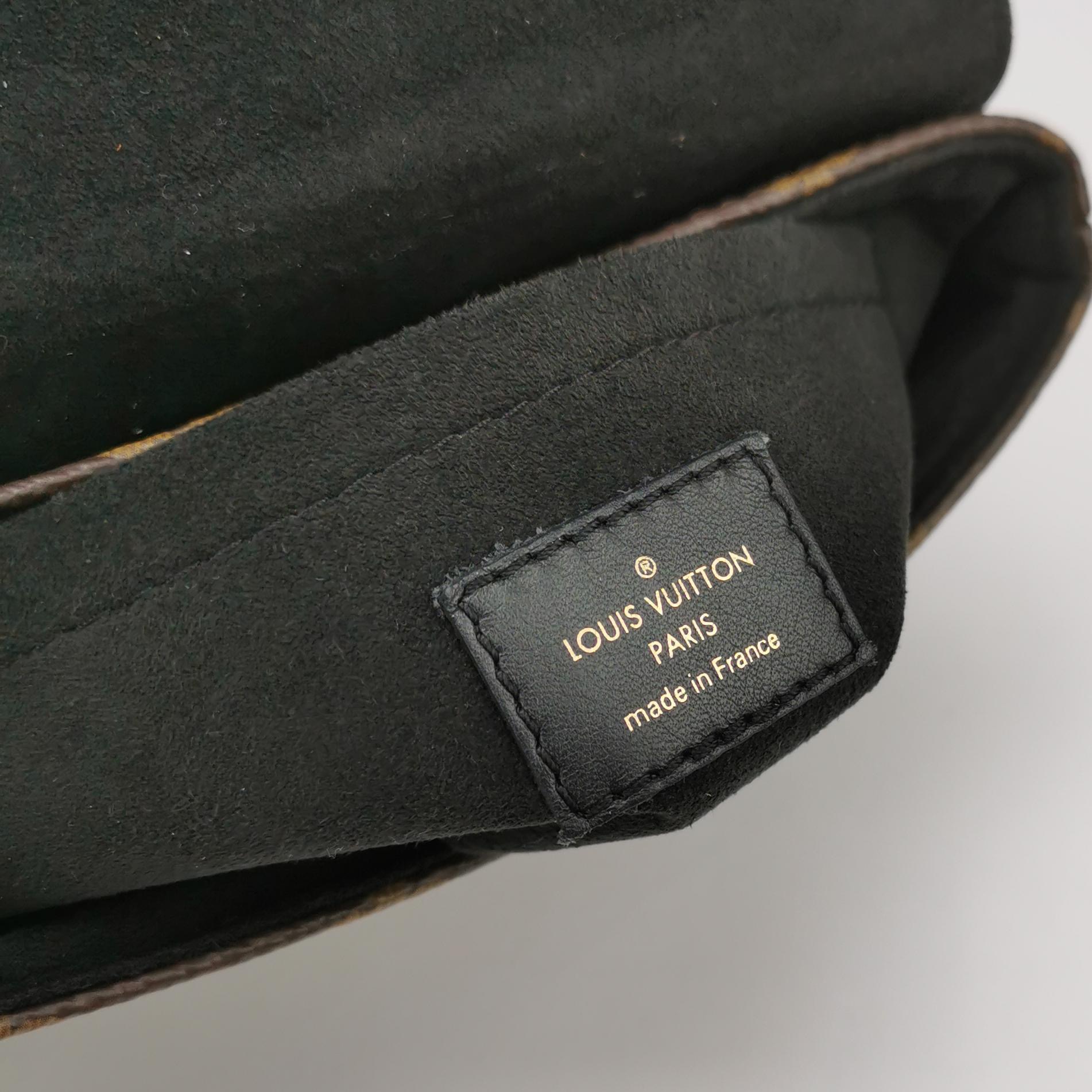 Louis Vuitton(LV) Locky Handbag Monogram Canvas with Leather BB — photo 9 of 16