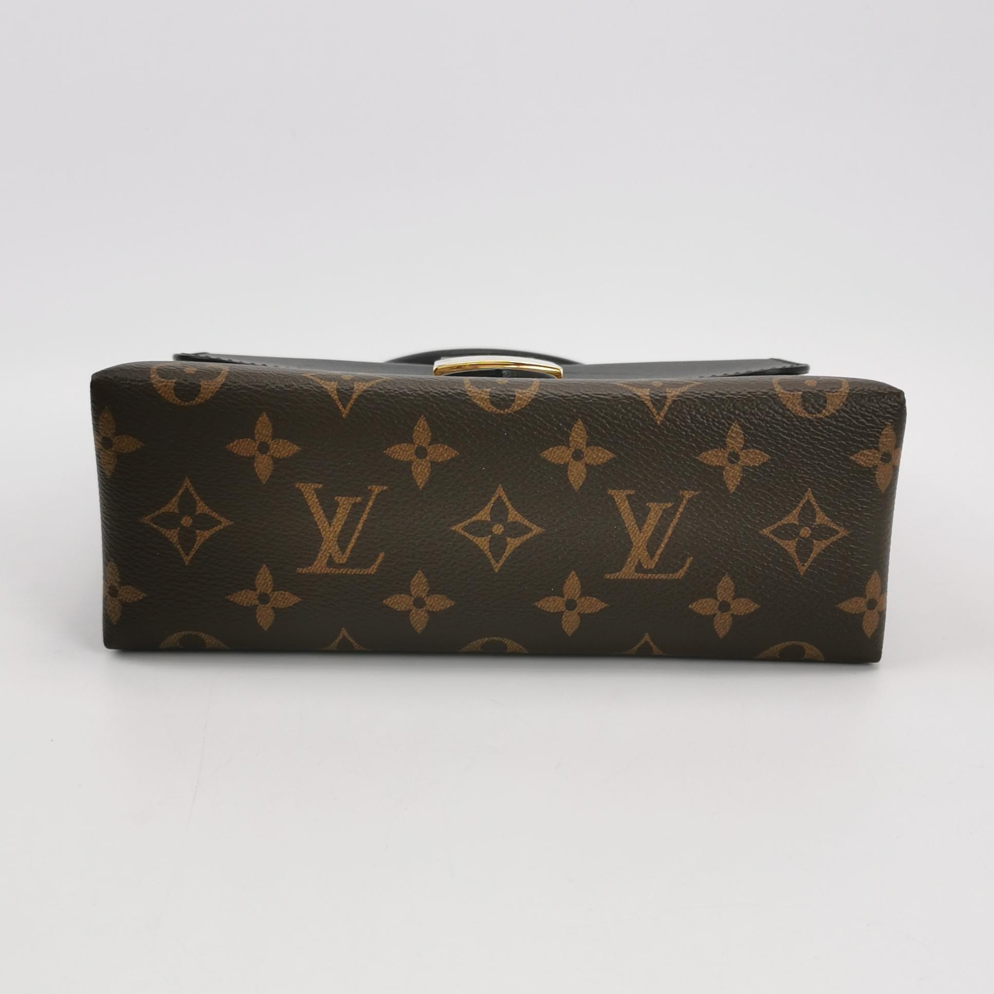 Louis Vuitton(LV) Locky Handbag Monogram Canvas with Leather BB — photo 6 of 21