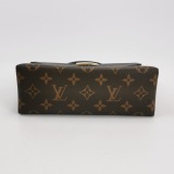 Louis Vuitton(LV) Locky Handbag Monogram Canvas with Leather BB — thumbnail 6