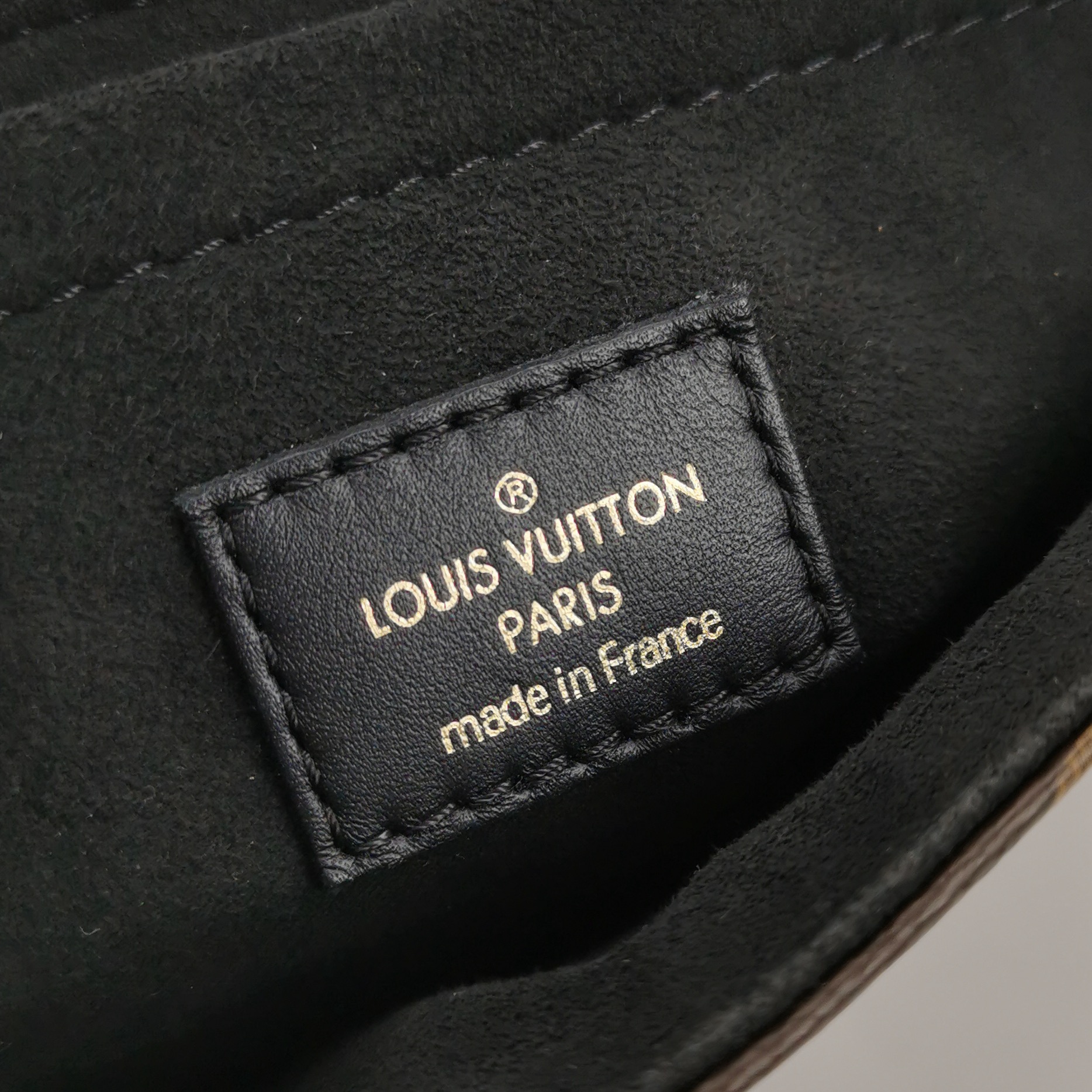 Louis Vuitton(LV) Locky Handbag Monogram Canvas with Leather BB — photo 9 of 21