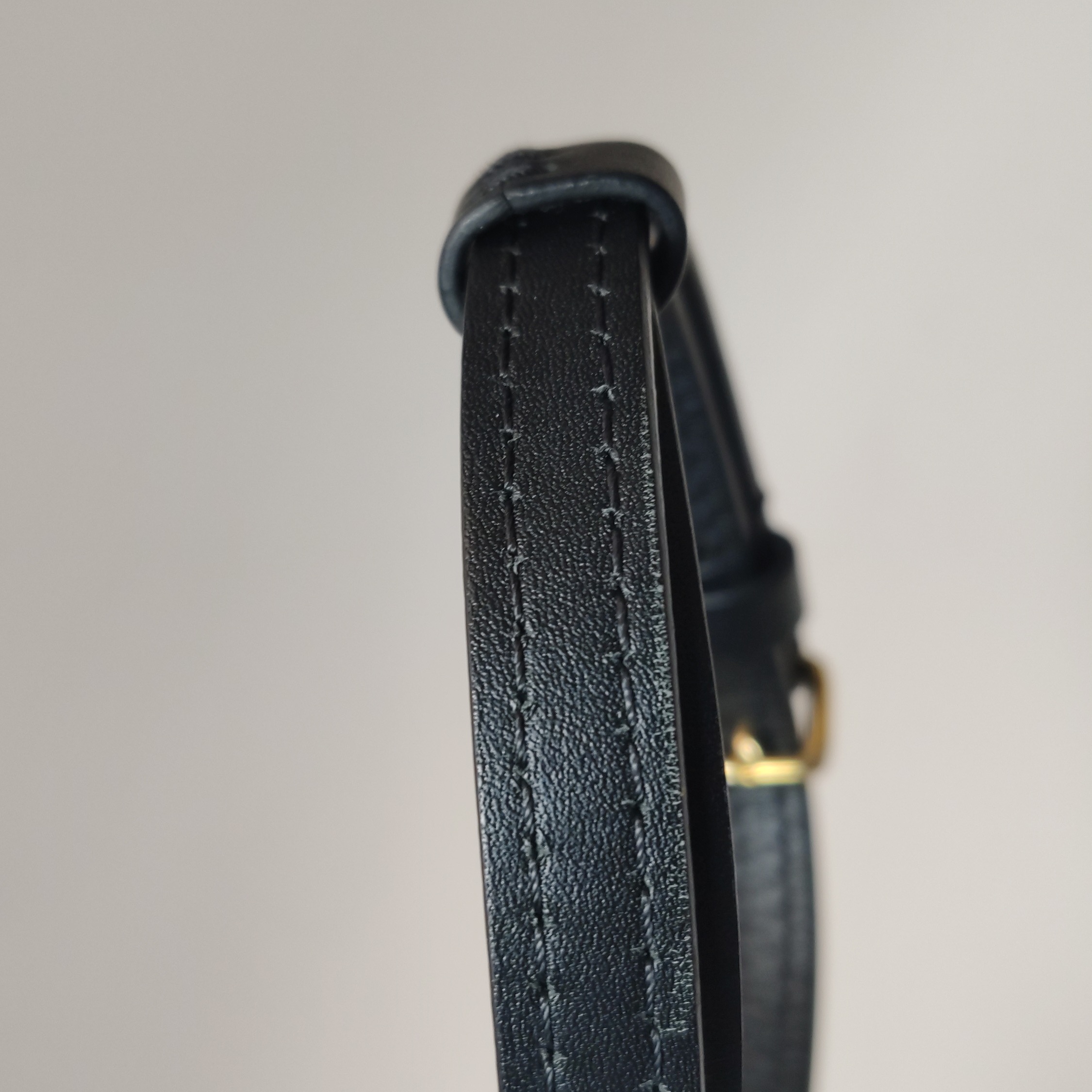 Louis Vuitton(LV) Locky Handbag Monogram Canvas with Leather BB — photo 18 of 21