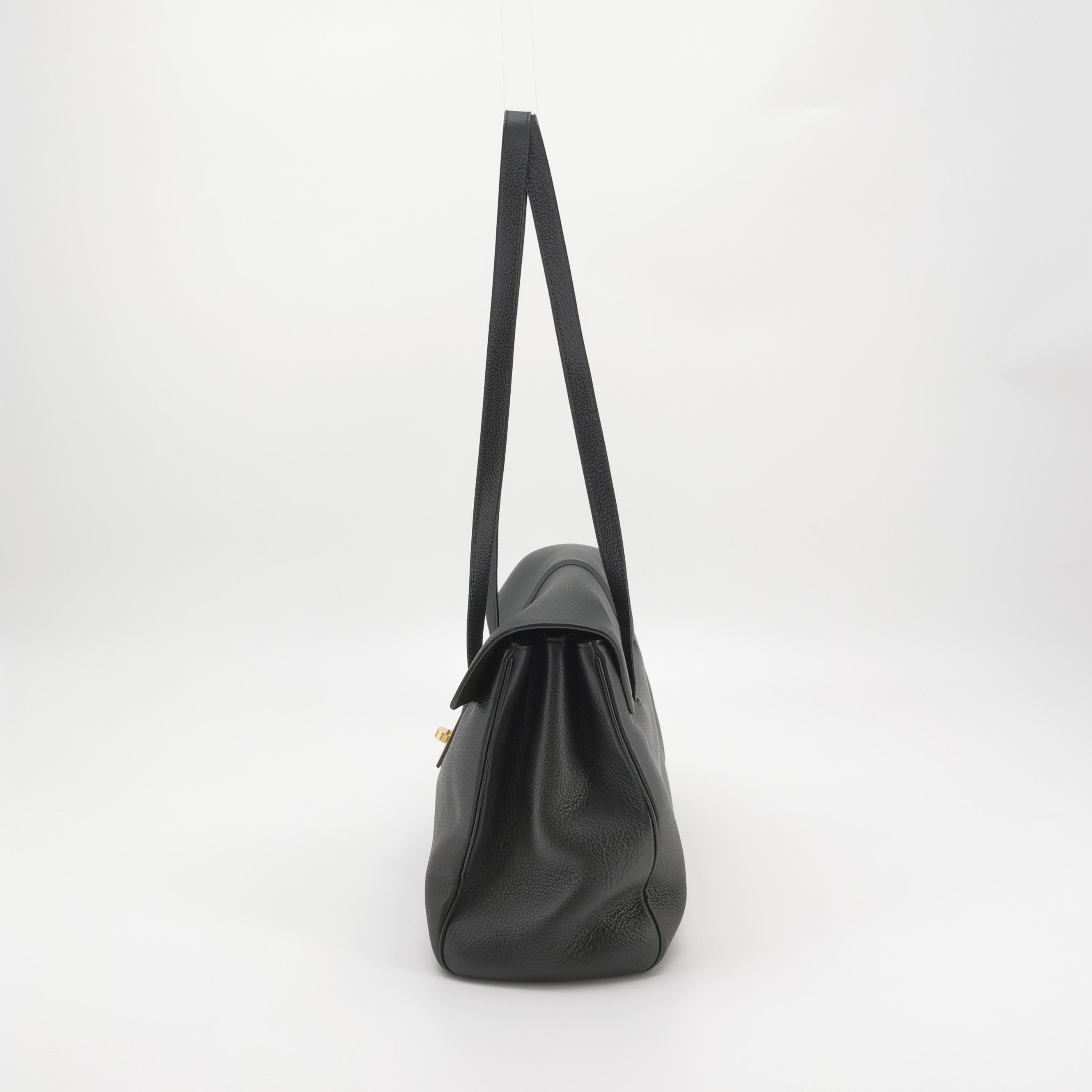 Celine Soft 16 Bag Smooth Calfskin Medium — photo 4 of 15