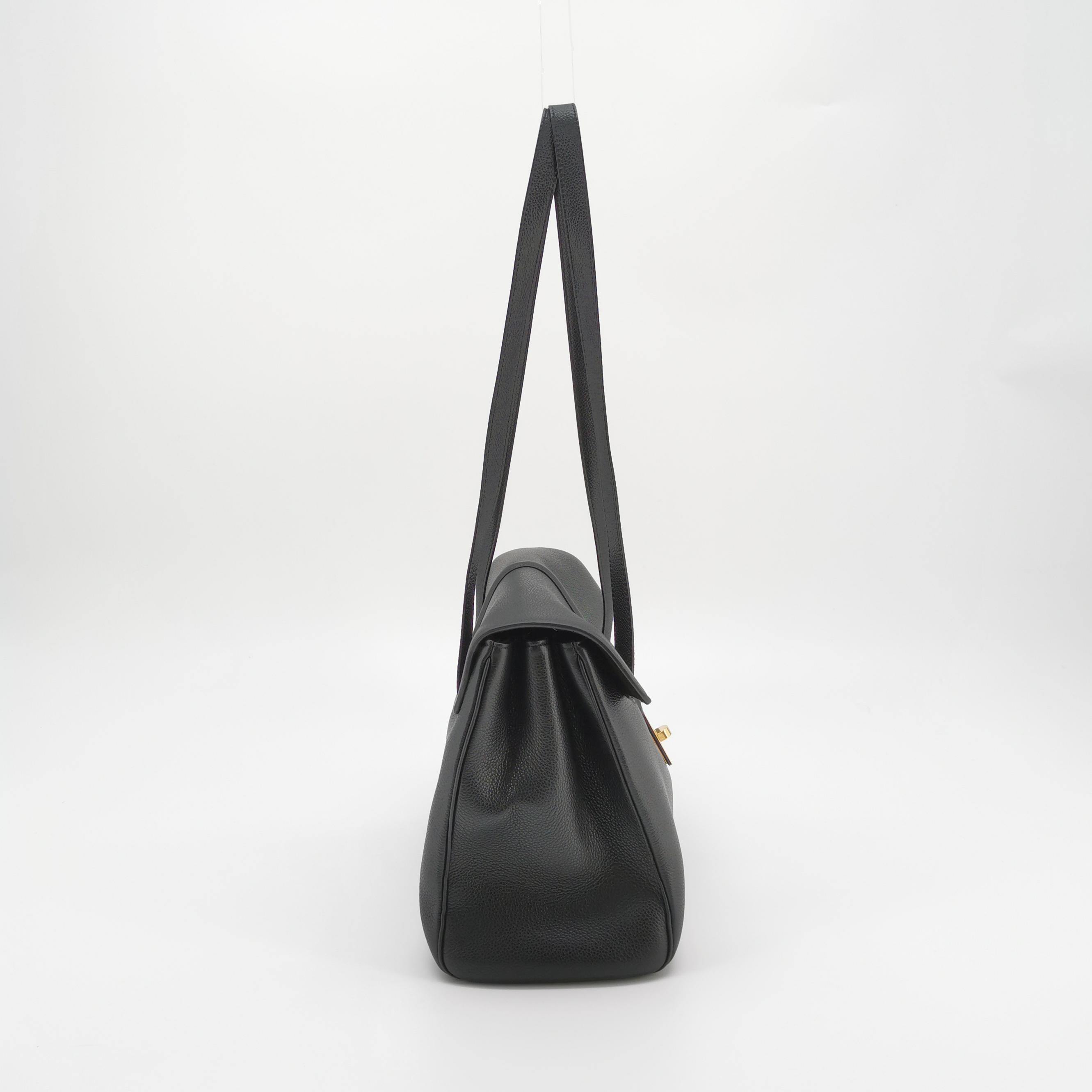Celine Soft 16 Bag Smooth Calfskin Medium — photo 3 of 15