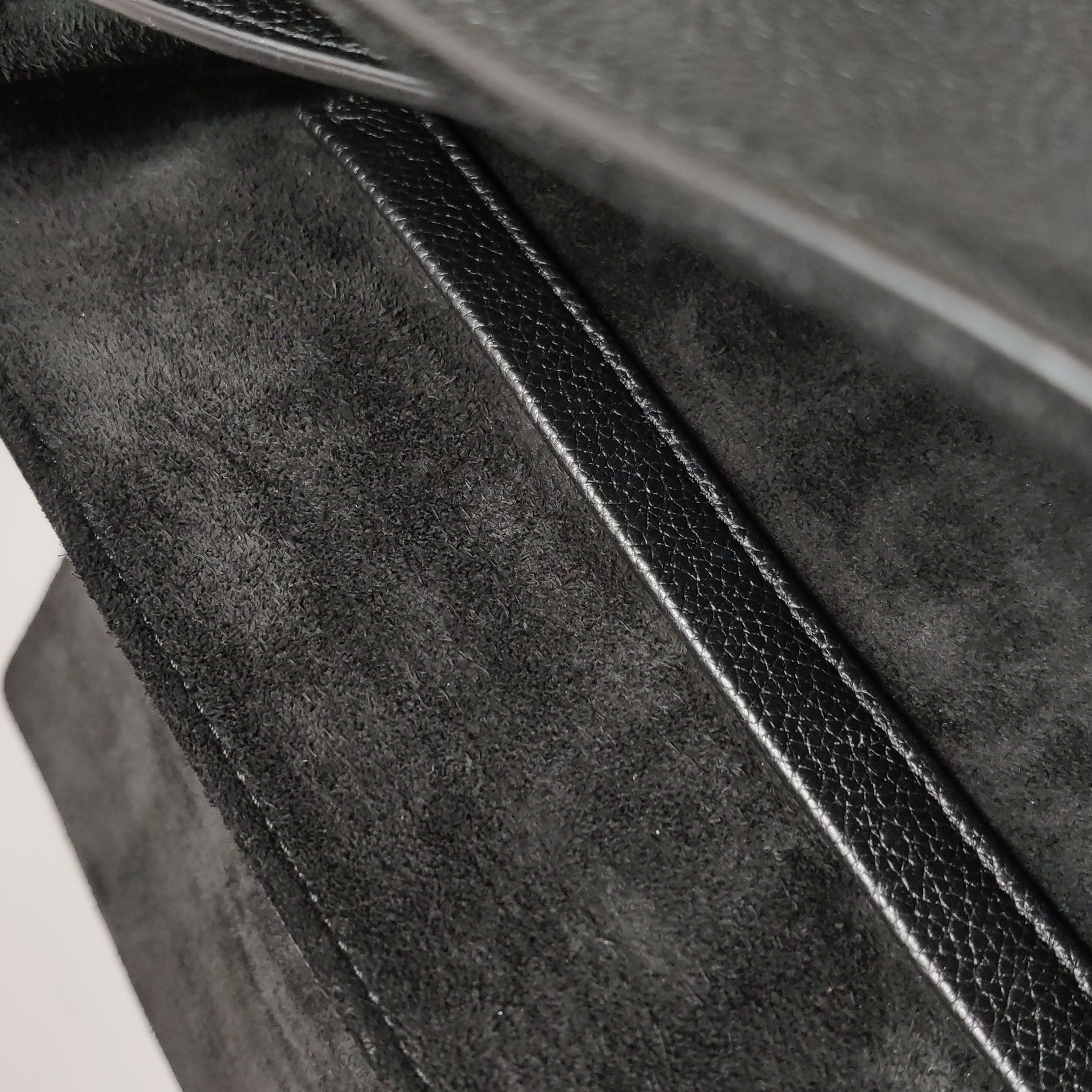 Celine Soft 16 Bag Smooth Calfskin Medium — photo 10 of 15
