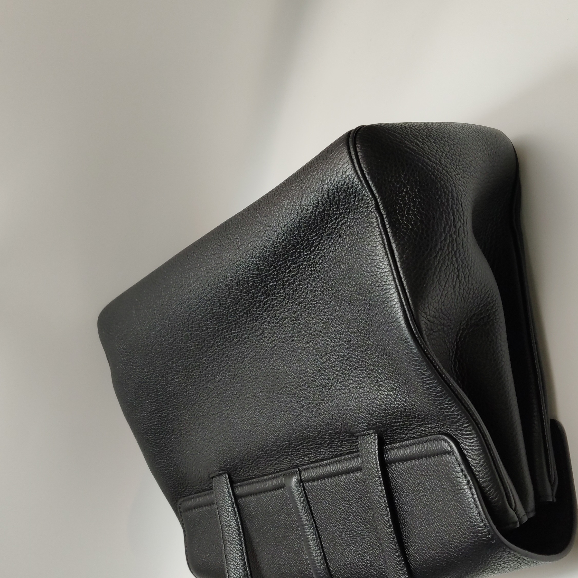 Celine Soft 16 Bag Smooth Calfskin Medium — photo 13 of 15