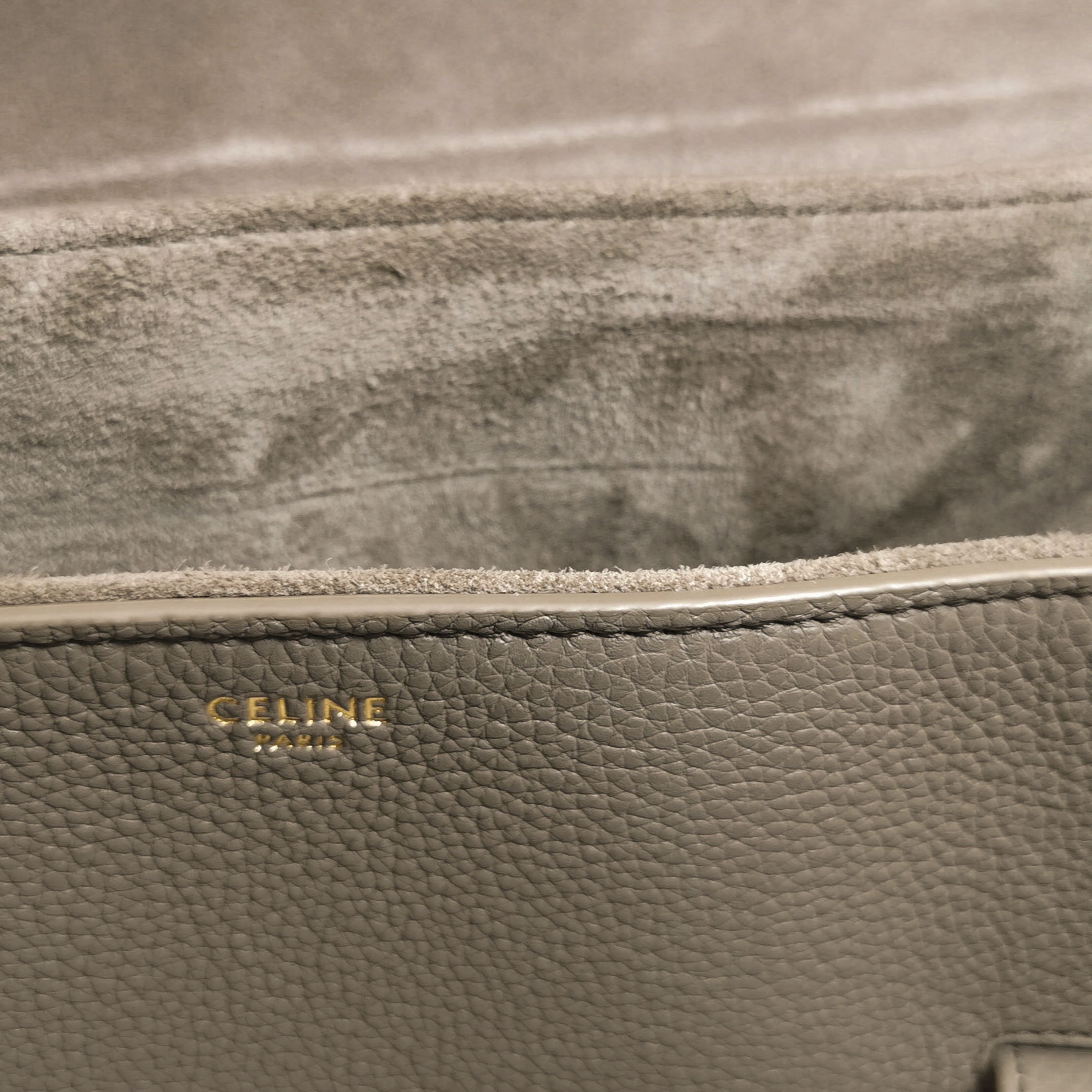 Celine Soft 16 Bag Smooth Calfskin Medium — photo 8 of 18
