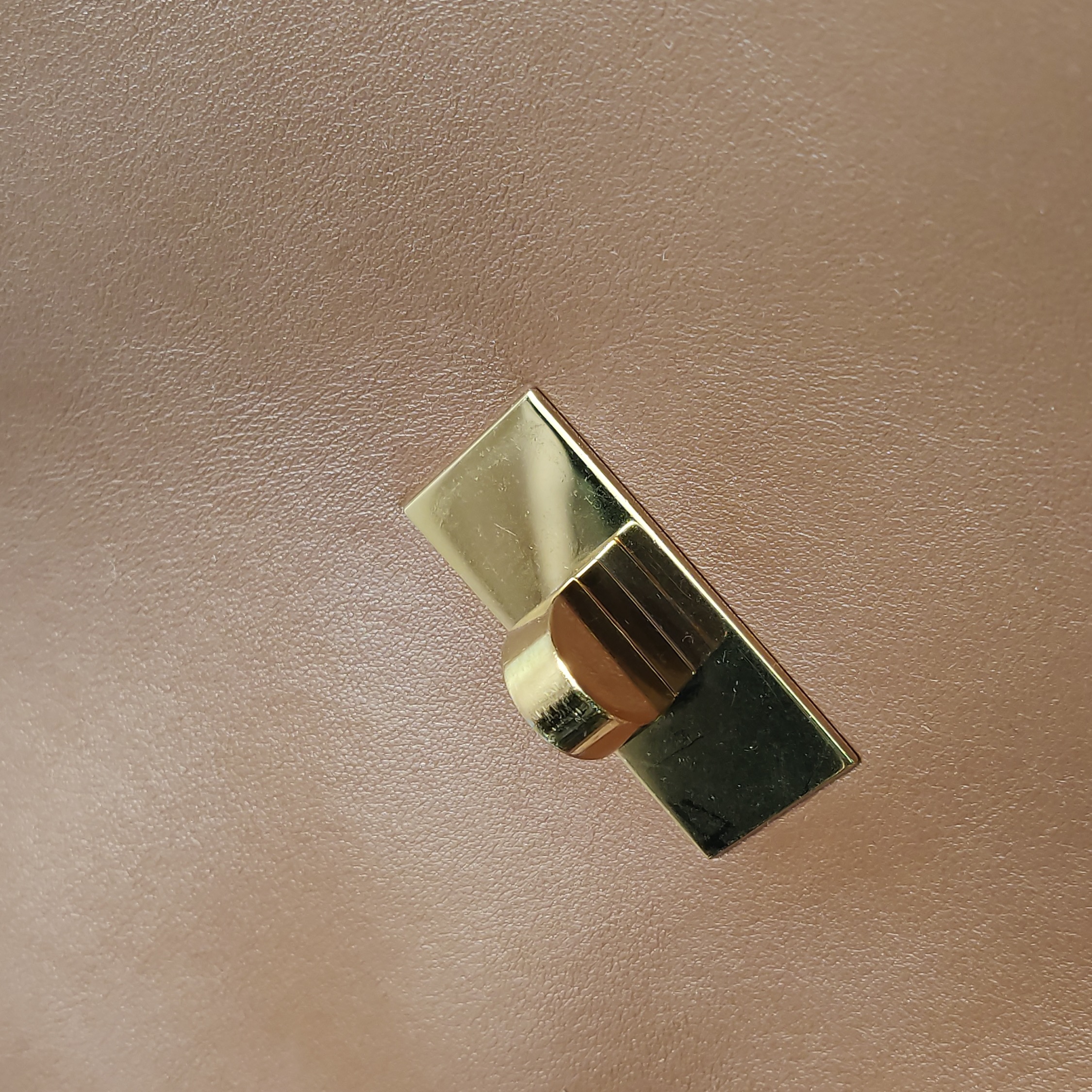 Celine Soft 16 Bag Smooth Calfskin Medium — photo 15 of 23