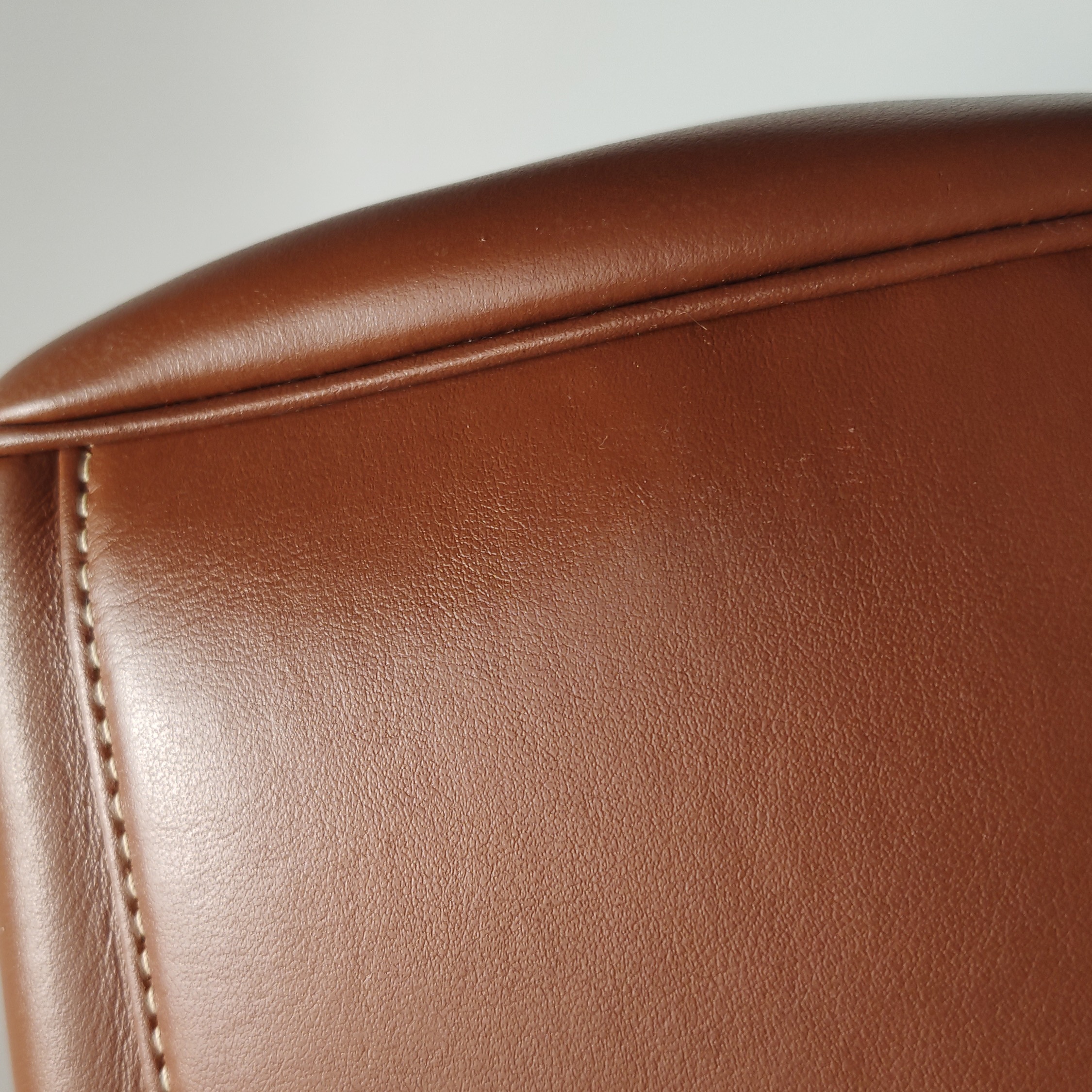 Celine Soft 16 Bag Smooth Calfskin Medium — photo 12 of 23