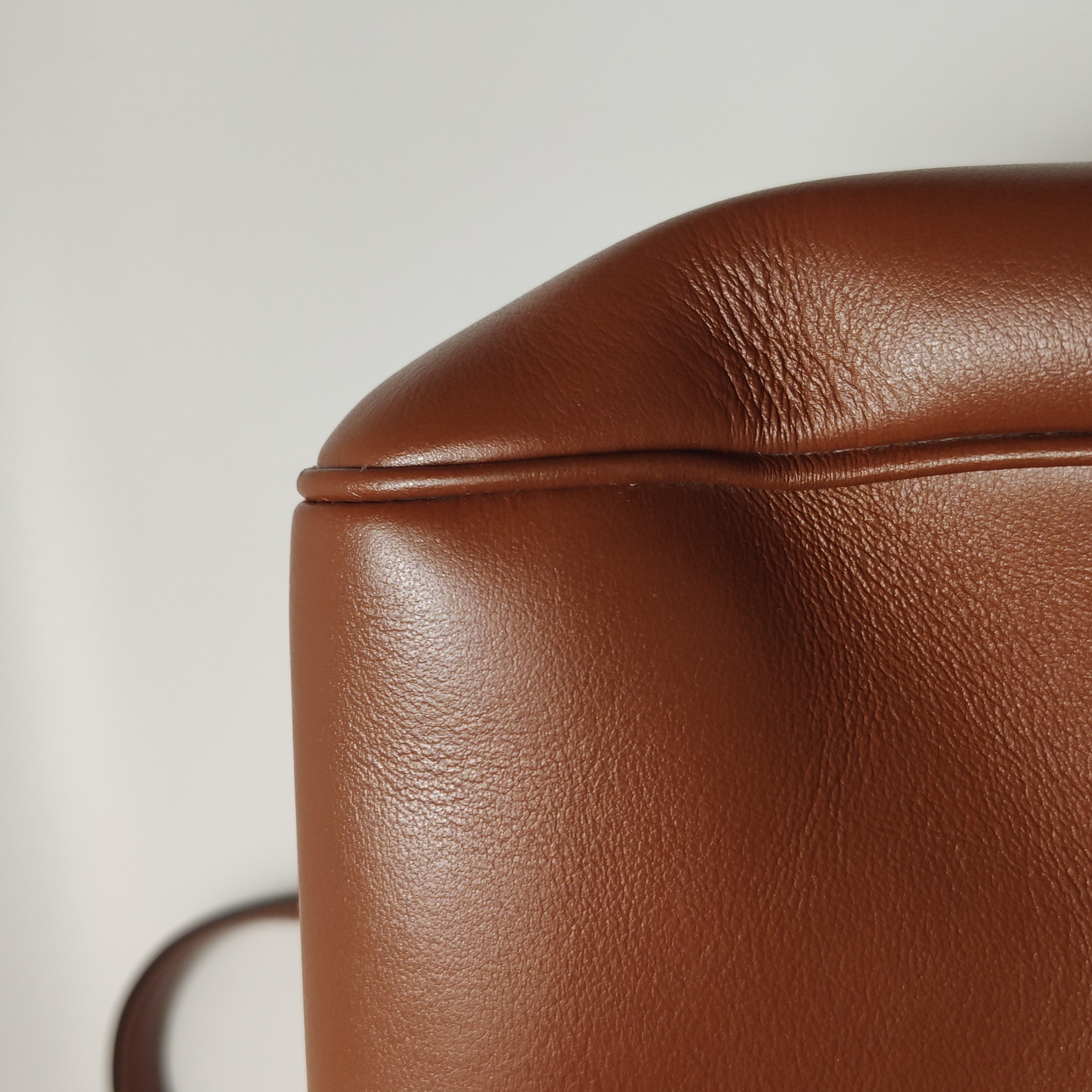 Celine Soft 16 Bag Smooth Calfskin Medium — photo 20 of 23