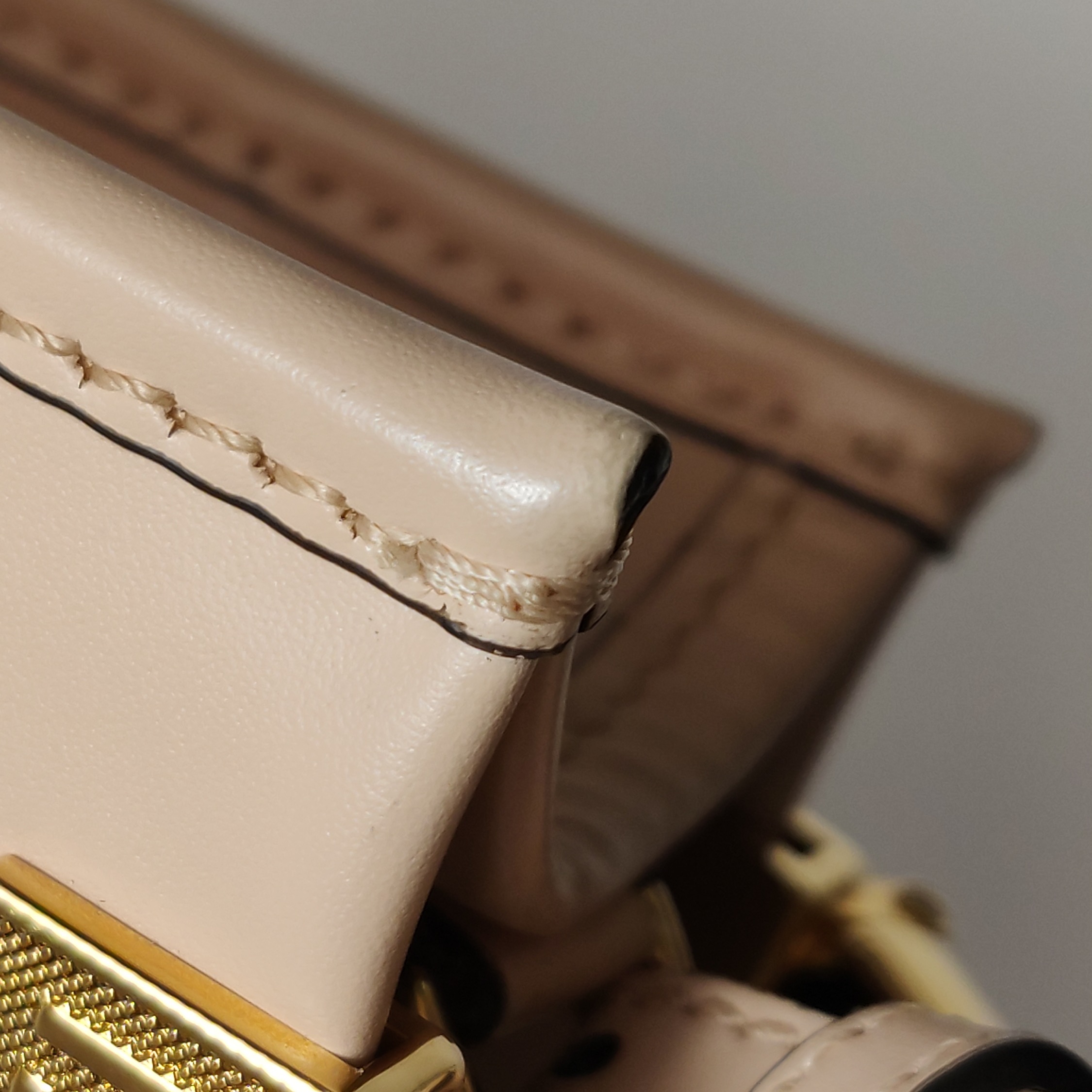 Fendi Sunshine Shopper Tote Leather Mini — photo 13 of 21