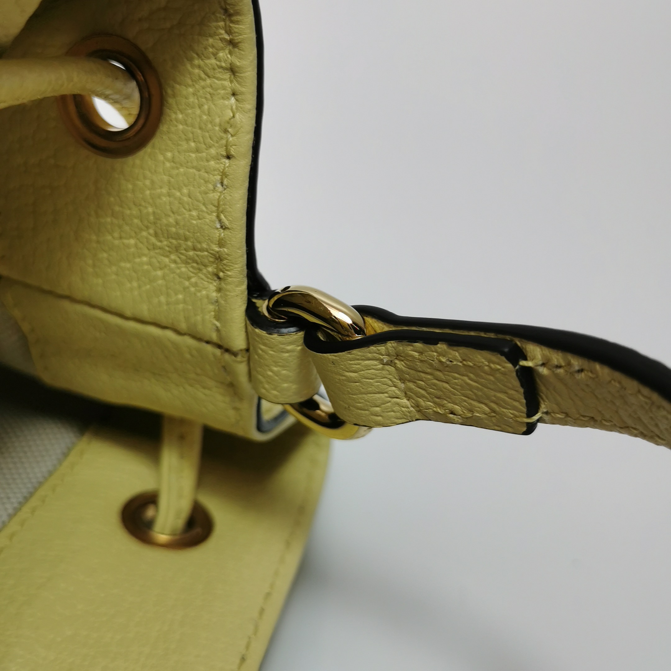Gucci Ophidia Bucket Bag Jumbo GG Canvas with Leather Mini — photo 9 of 15