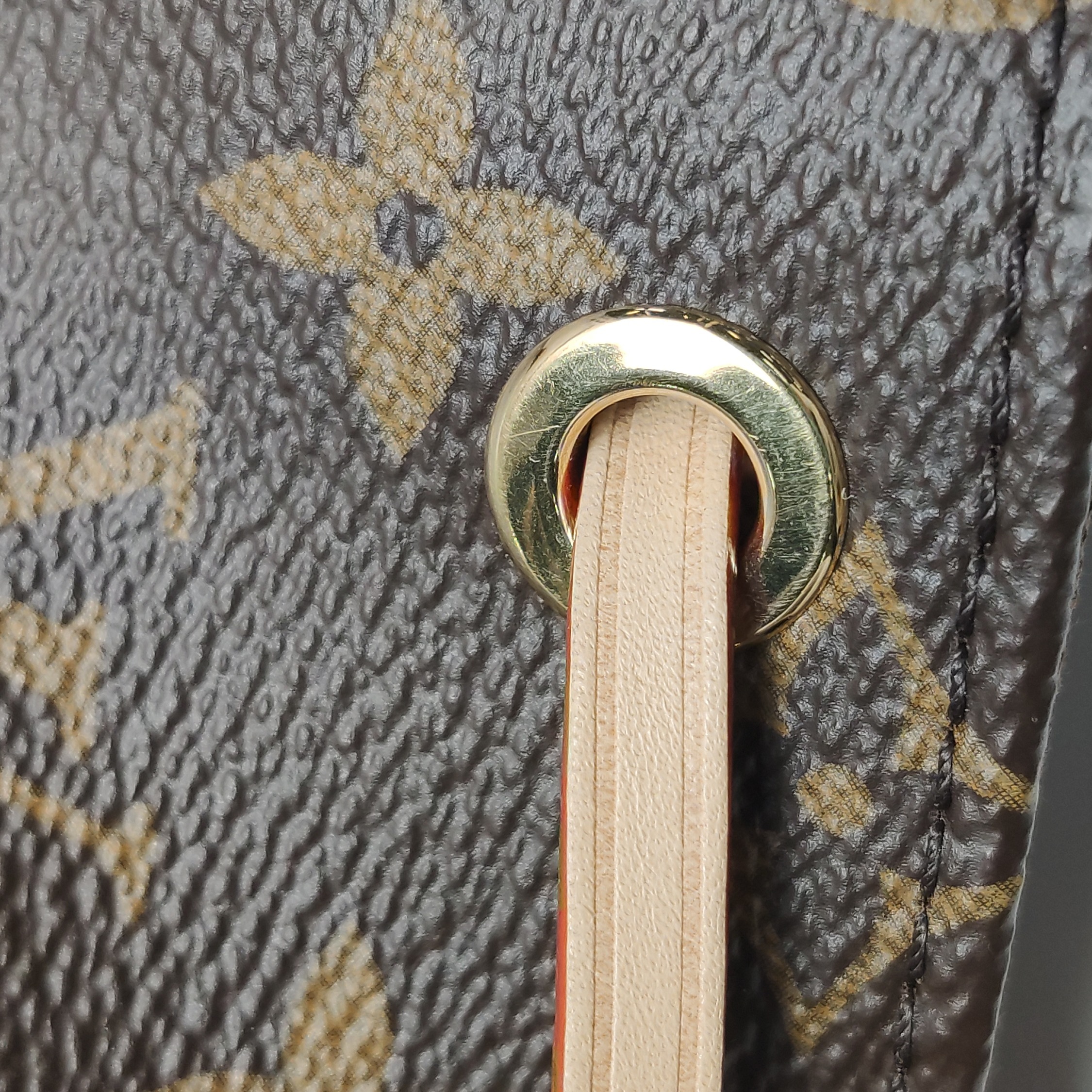 Louis Vuitton(LV) PM Shoulder Bag Monogram Canvas Brown — photo 18 of 21