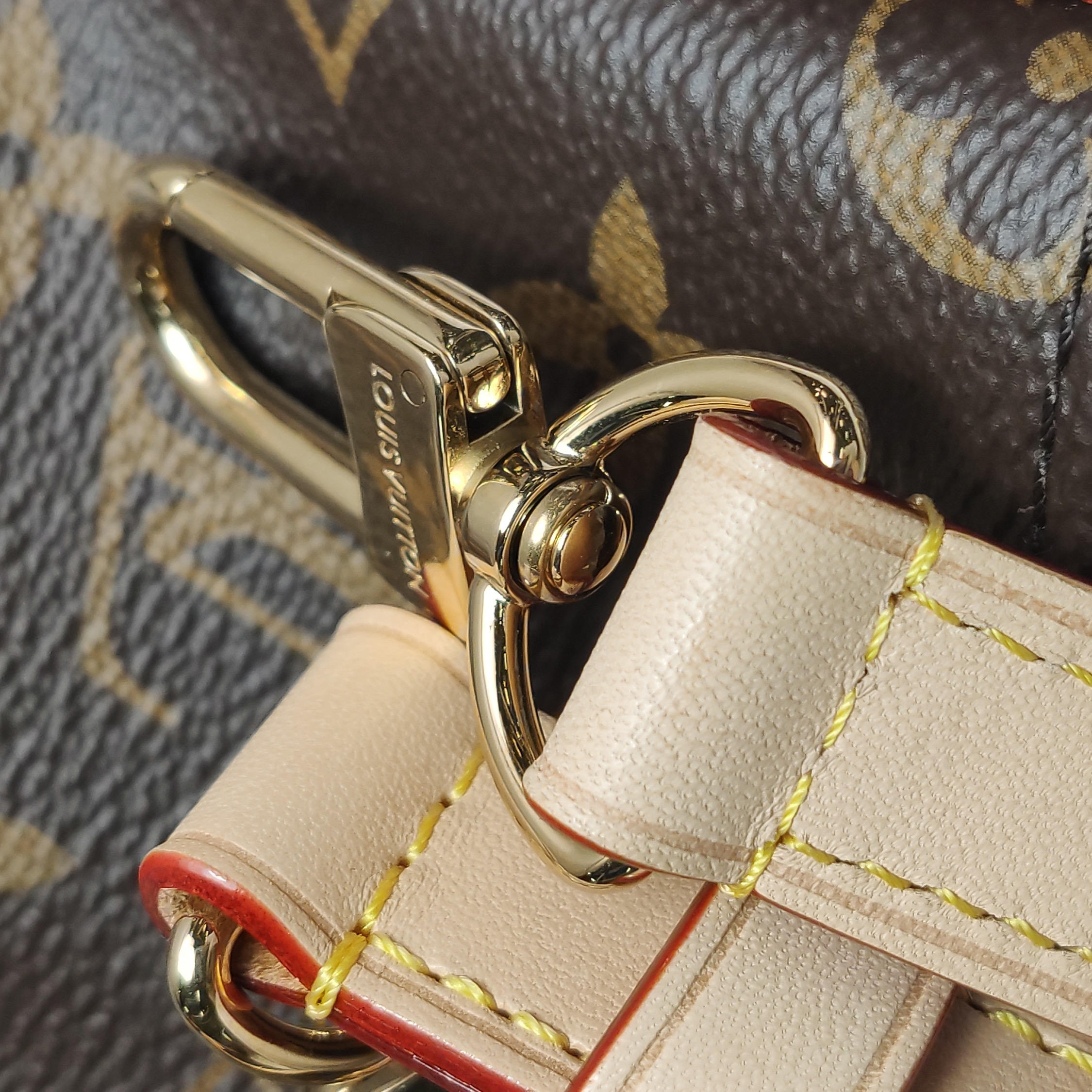 Louis Vuitton(LV) PM Shoulder Bag Monogram Canvas Brown — photo 15 of 21