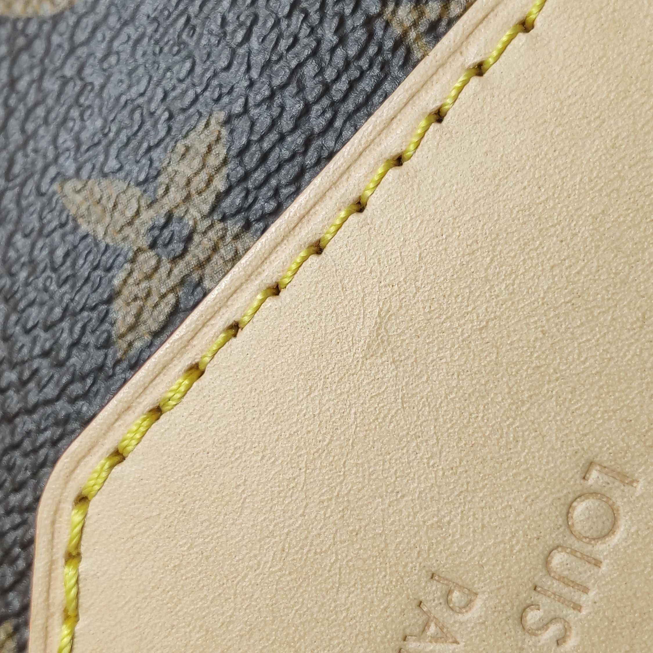 Louis Vuitton(LV) PM Shoulder Bag Monogram Canvas Brown — photo 12 of 21
