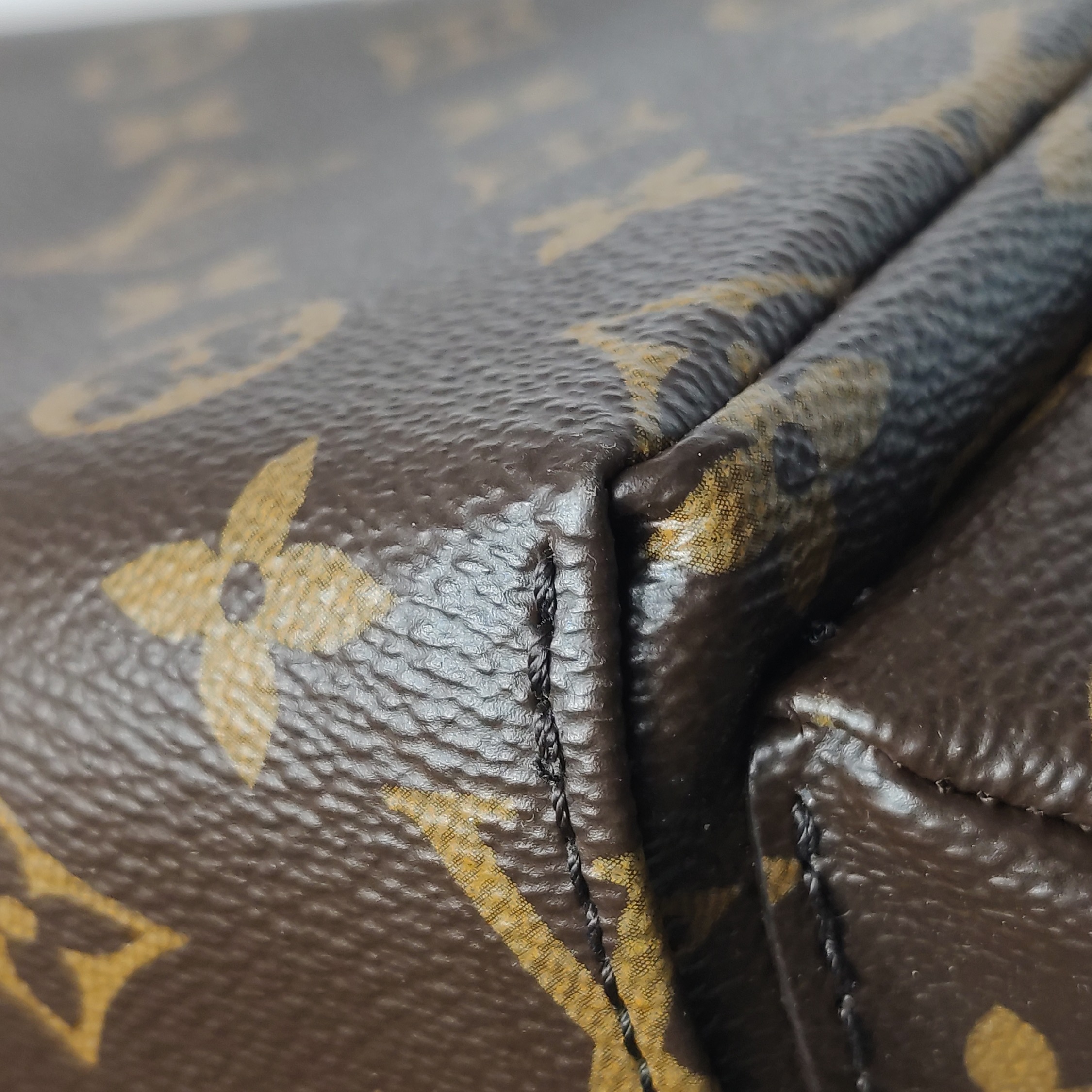 Louis Vuitton(LV) PM Shoulder Bag Monogram Canvas Brown — photo 11 of 21