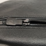Louis Vuitton(LV) Discovery Bumbag Monogram Shadow Leather — thumbnail 14