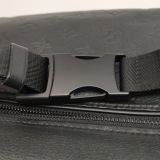 Louis Vuitton(LV) Discovery Bumbag Monogram Shadow Leather — thumbnail 12