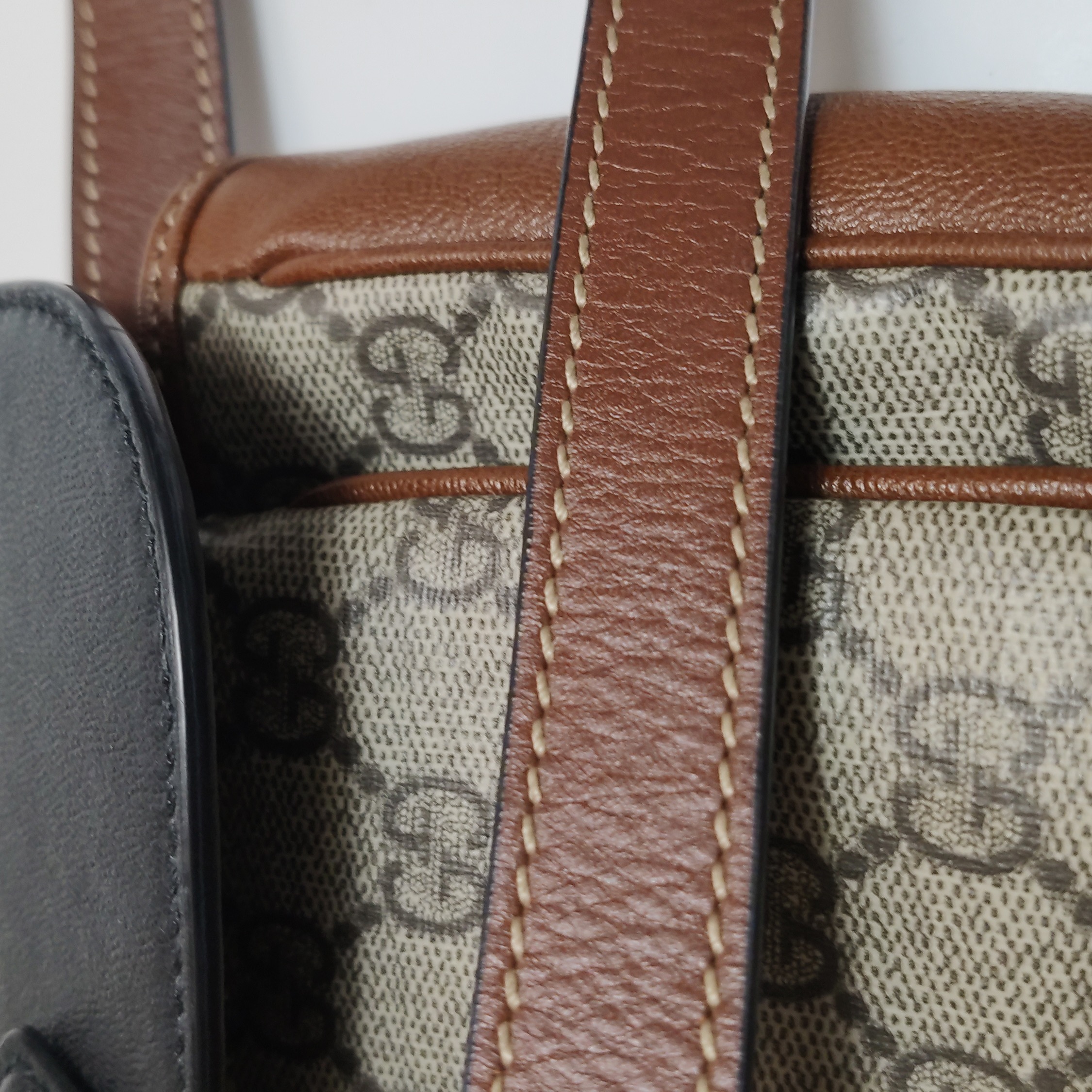 Gucci Padlock Front Pocket Flap Shoulder Bag GG Coated Canvas and Leather Mini — photo 13 of 15